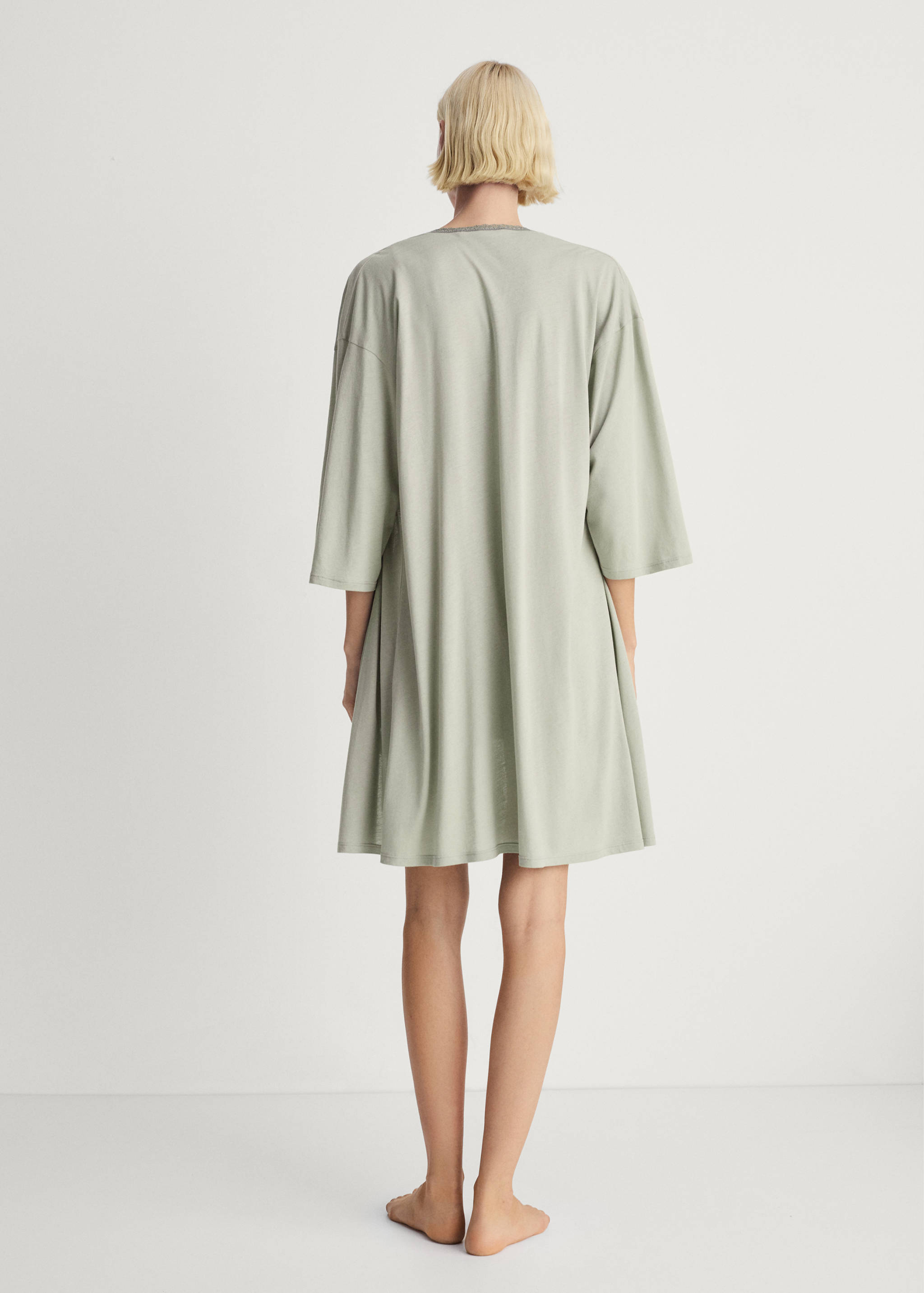 Robe de chambre en coton à dentelle contrastée - Verso de l’article