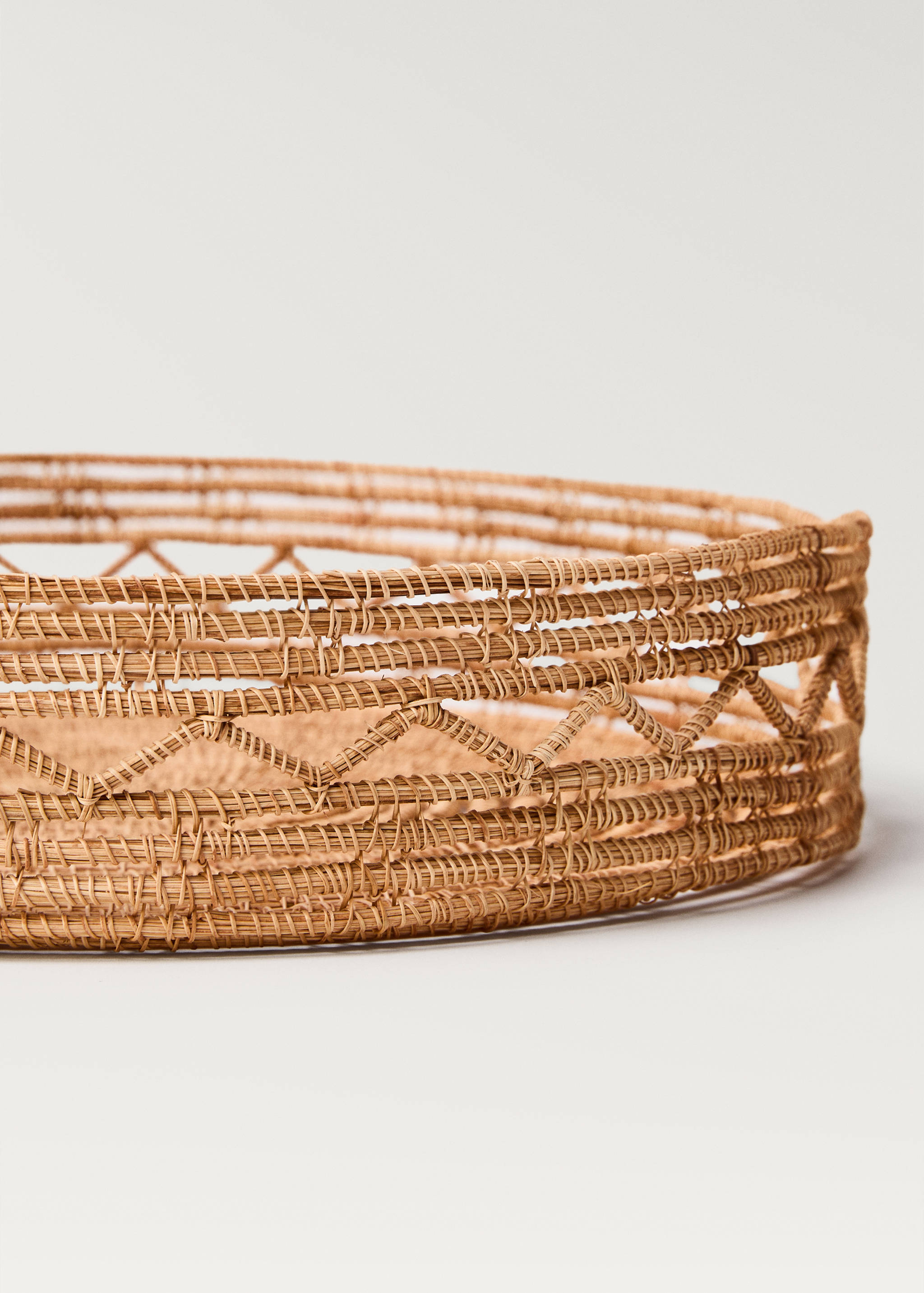 Braided natural fibre decorative tray - Details of the article 2