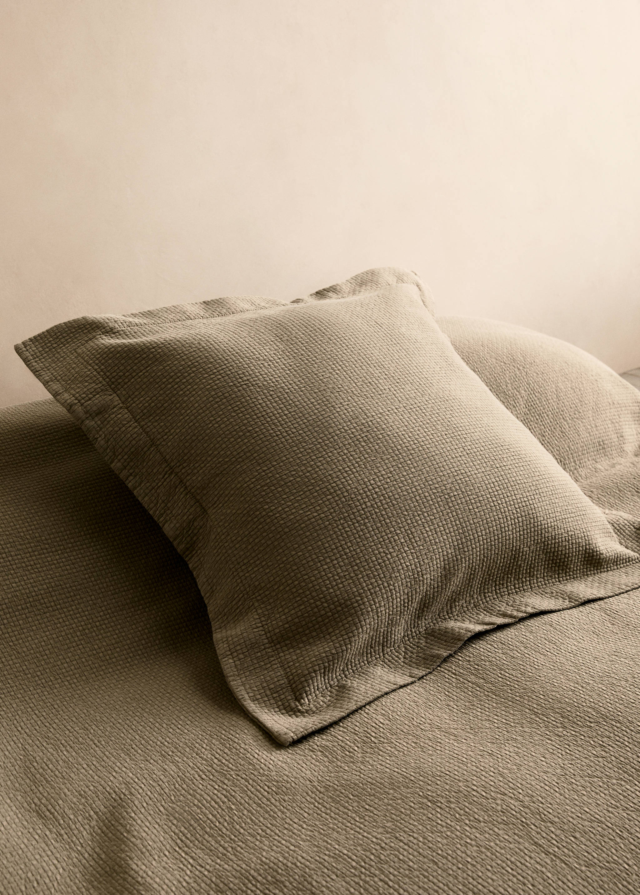 Cotton jacquard mini-check bed cushion cover, 50x50 cm - General plane