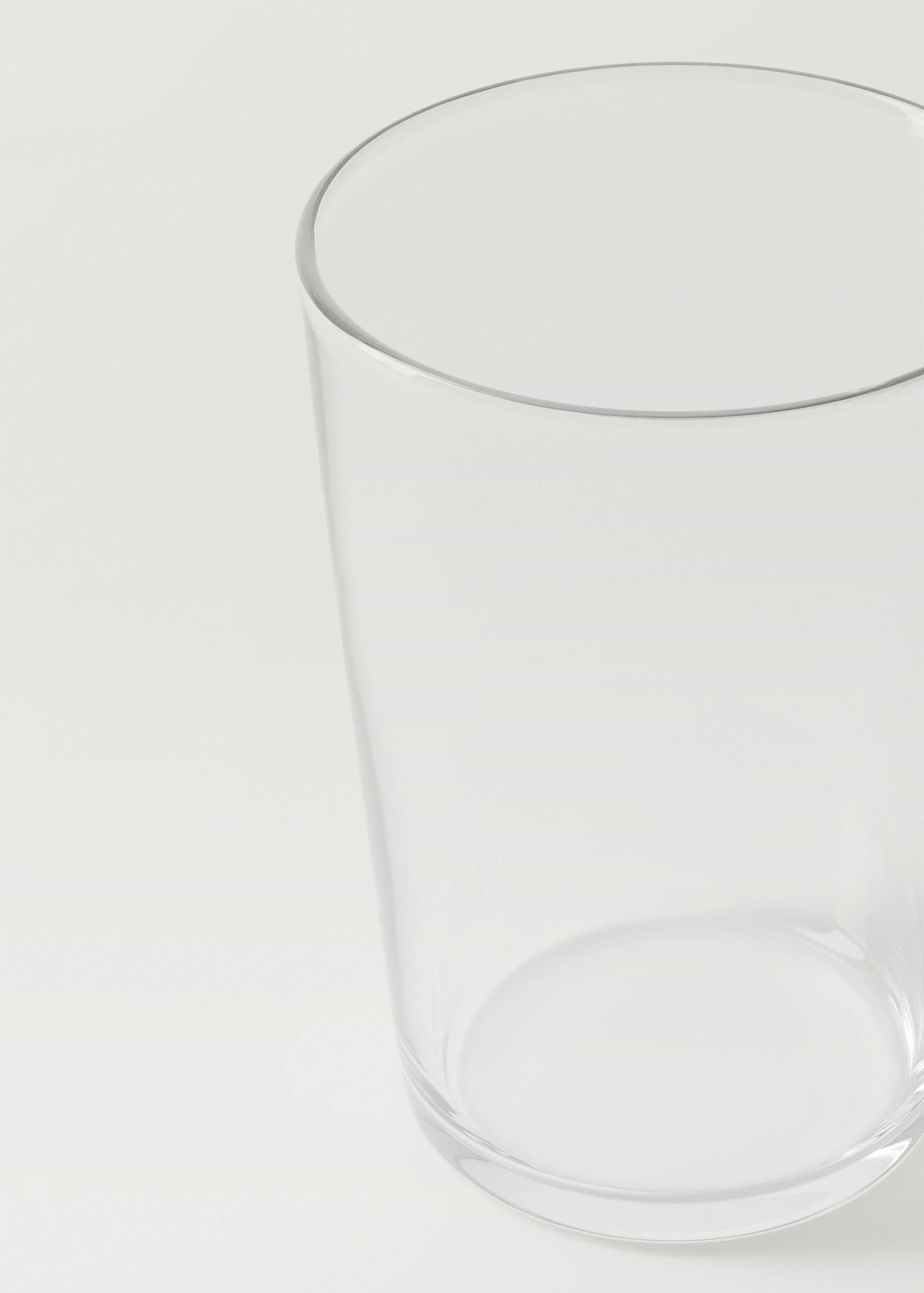 Medium glass with plain design - Details of the article 1