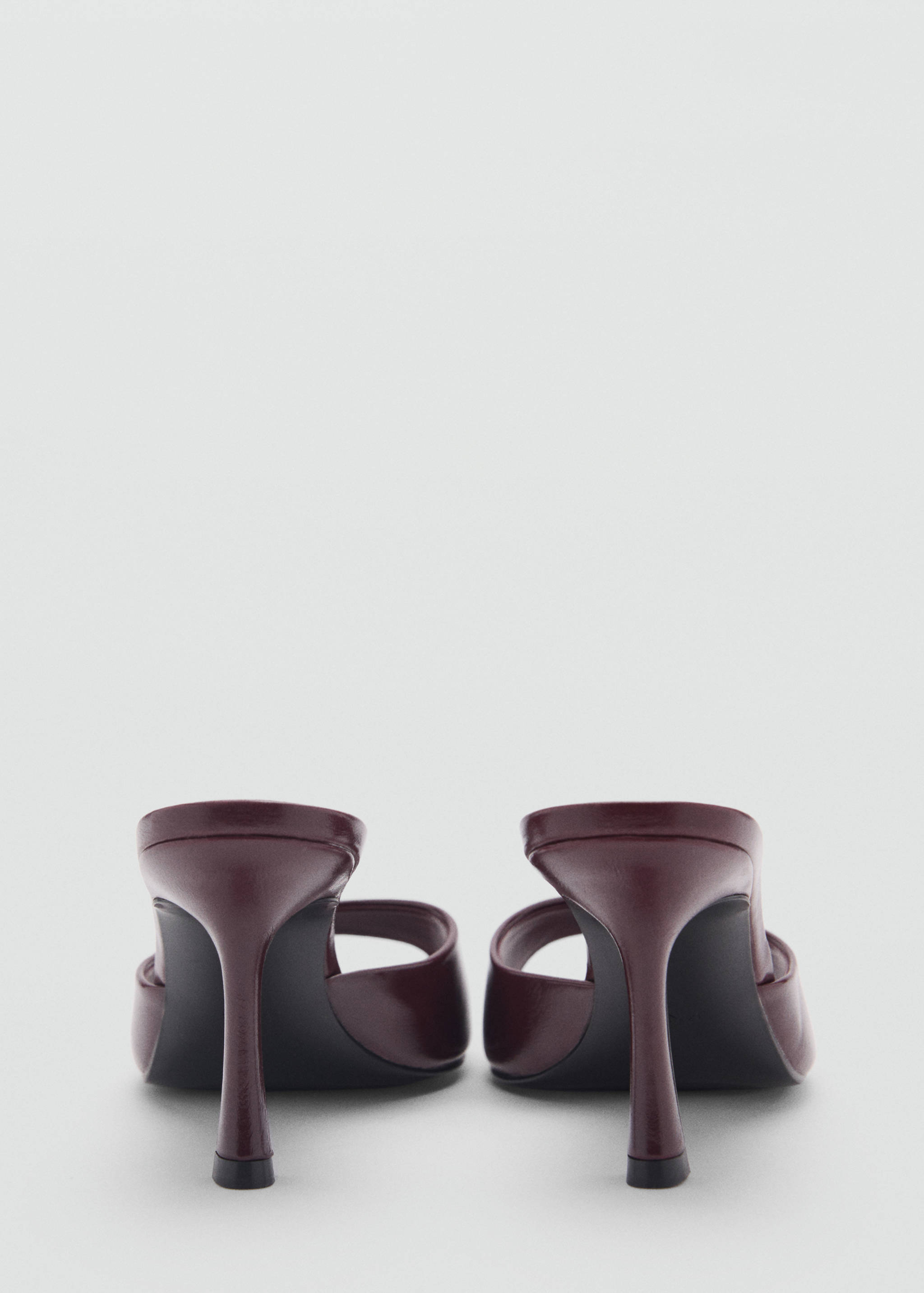 Pointed heel sandals - Details of the article 1