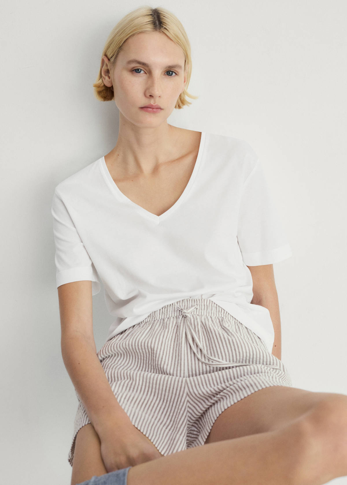 Two-piece striped seersucker pyjama shorts — Medium Brown