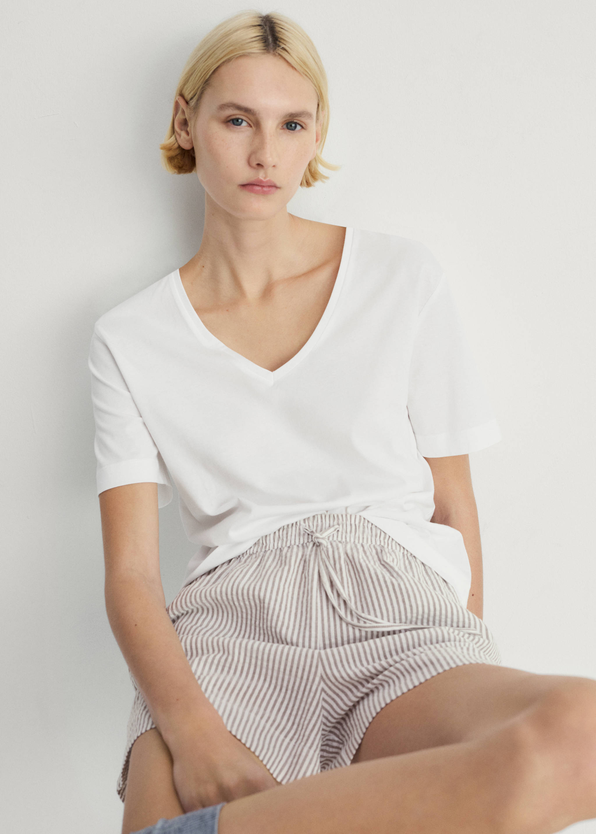 Pyjama deux pièces court en seersucker à rayures - Plan moyen