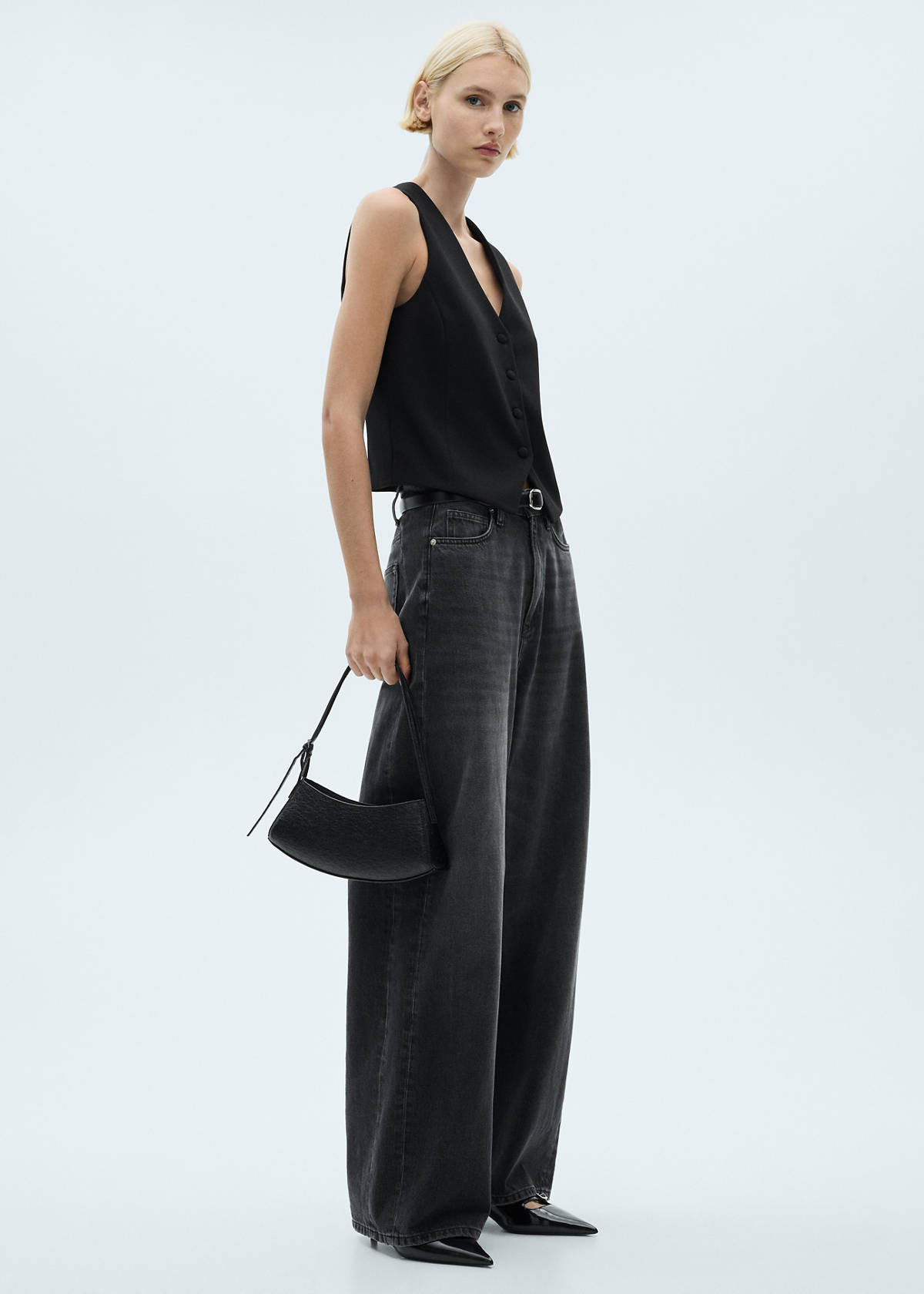 Suit waistcoat with buttons — Black