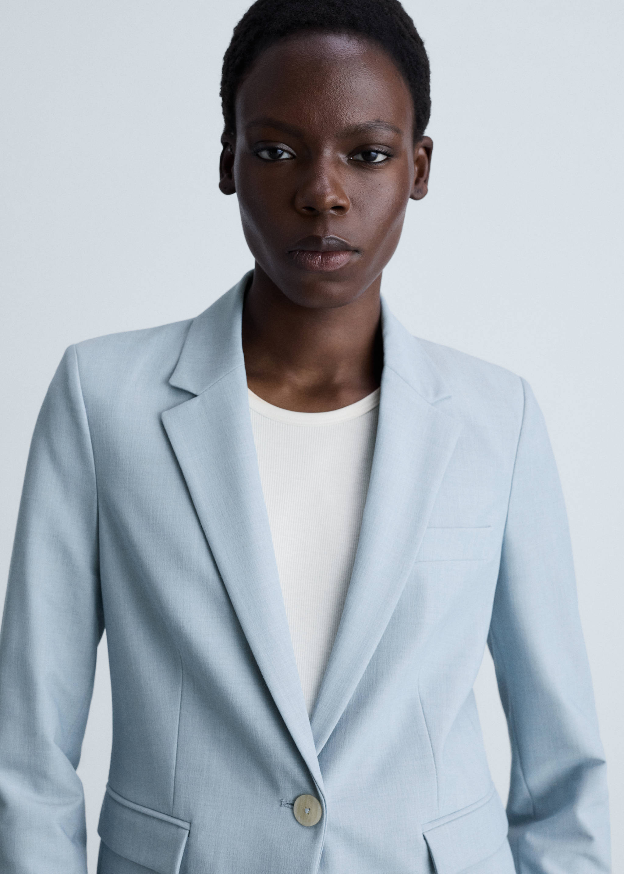 Blazer de fato justo - Pormenor do artigo 2