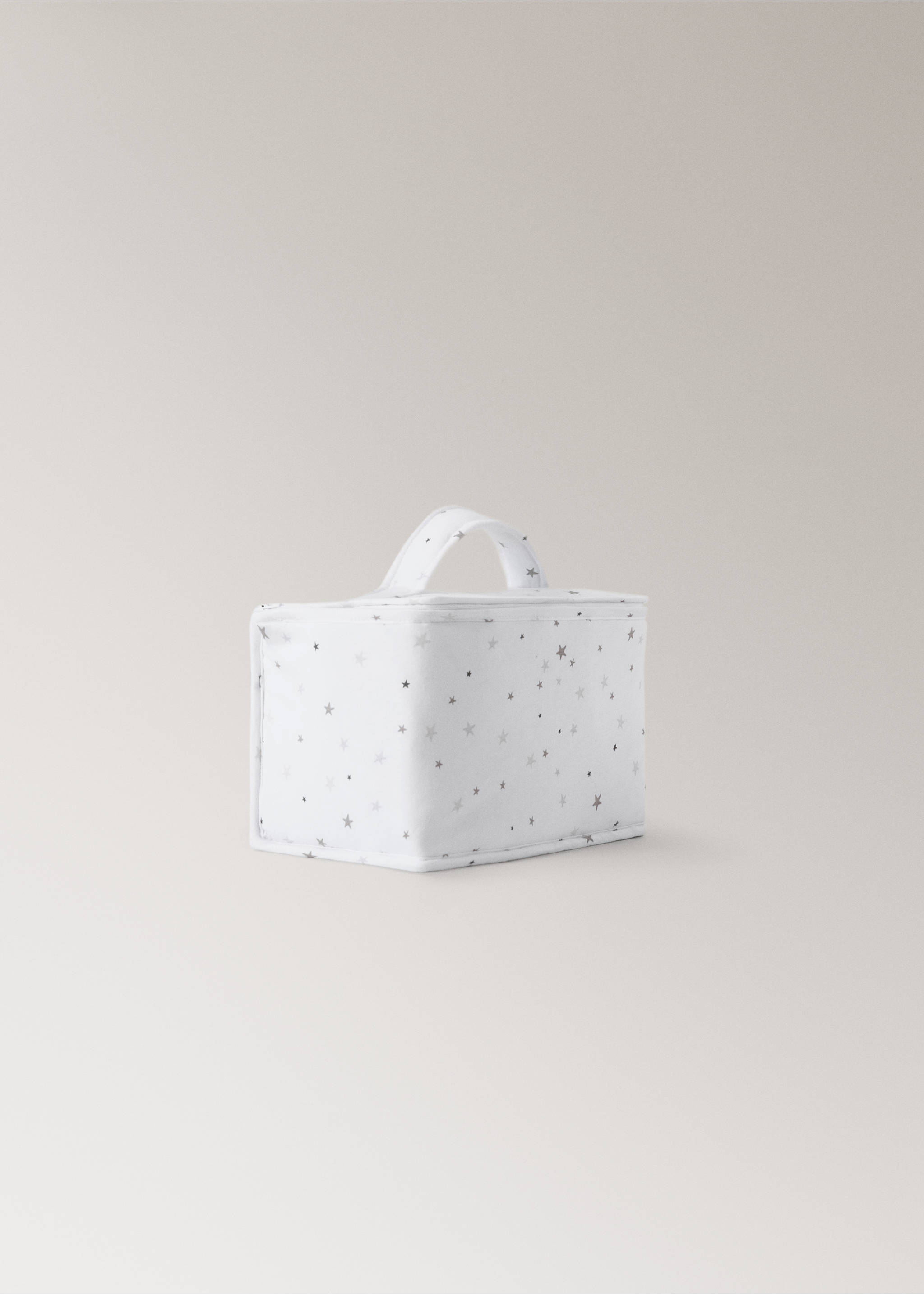 Children’s toiletry bag with star print - Details of the article 1, White. Ref: 87063304-00.