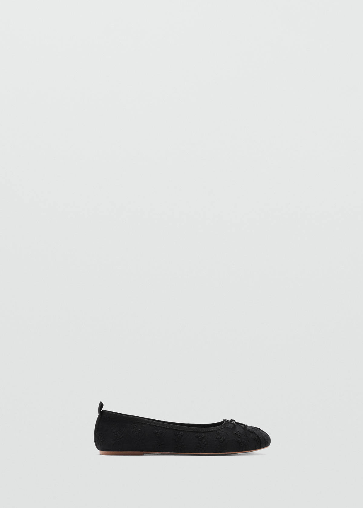 Embroidered ballet flats with bow — Black