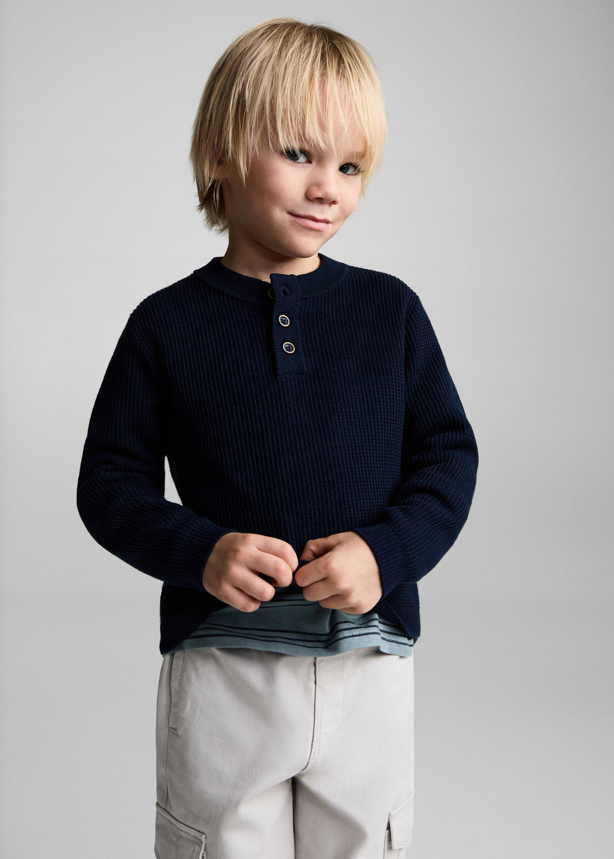 Knitted cotton sweater - Medium plane