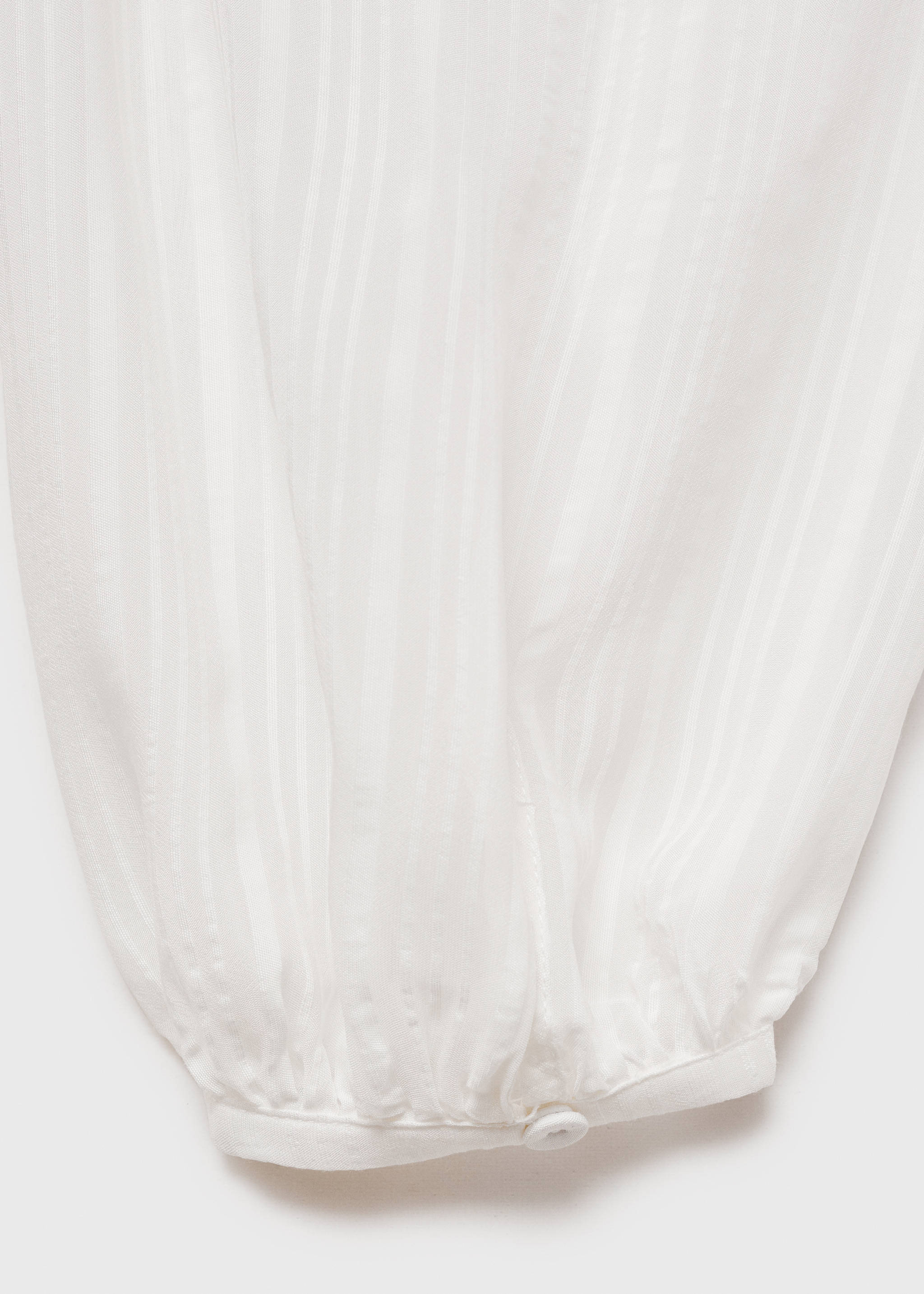 Blouse with ruffles and lace details - Details of the article 0