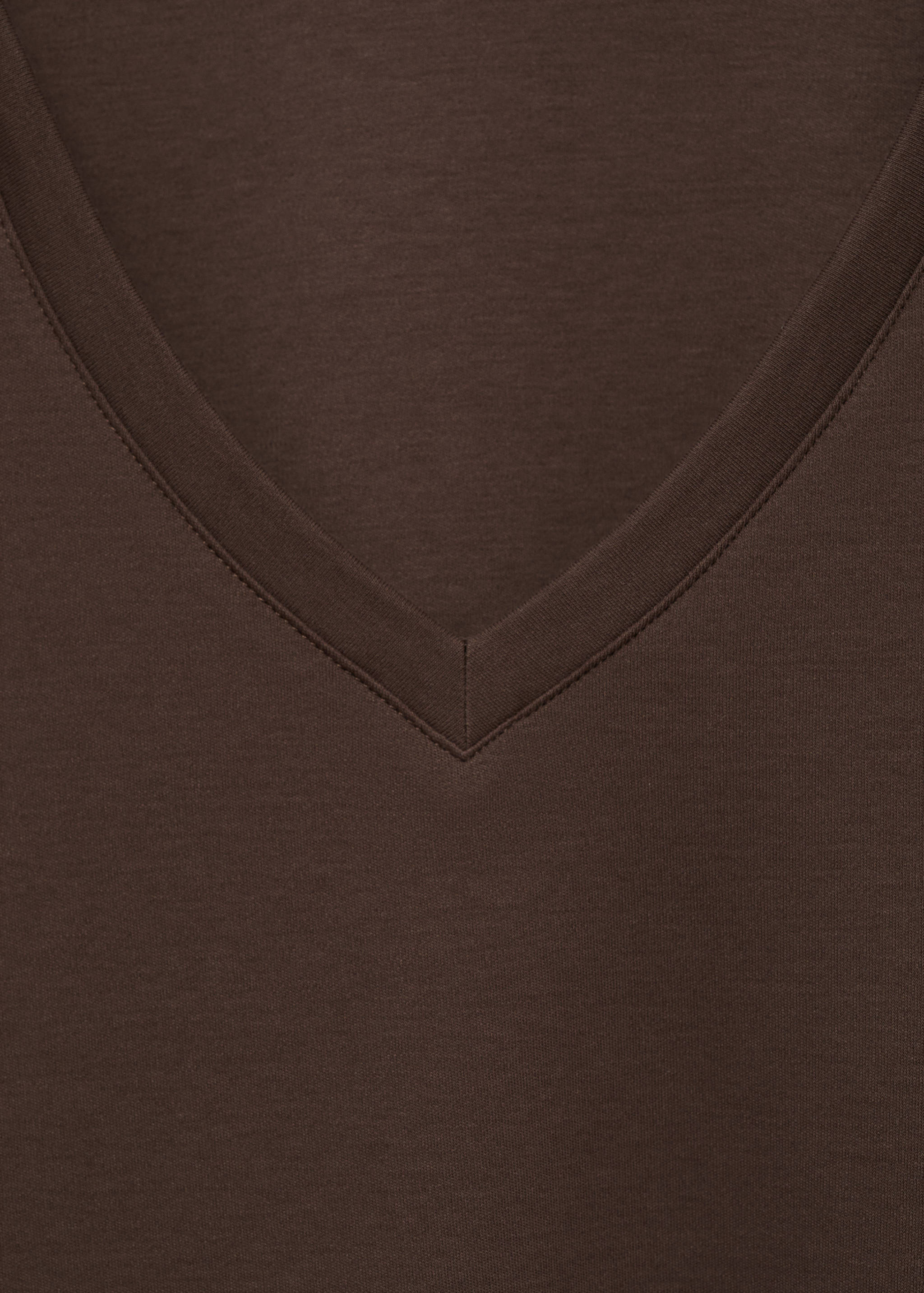 Plain V-neck cotton pyjama t-shirt - Details of the article 8
