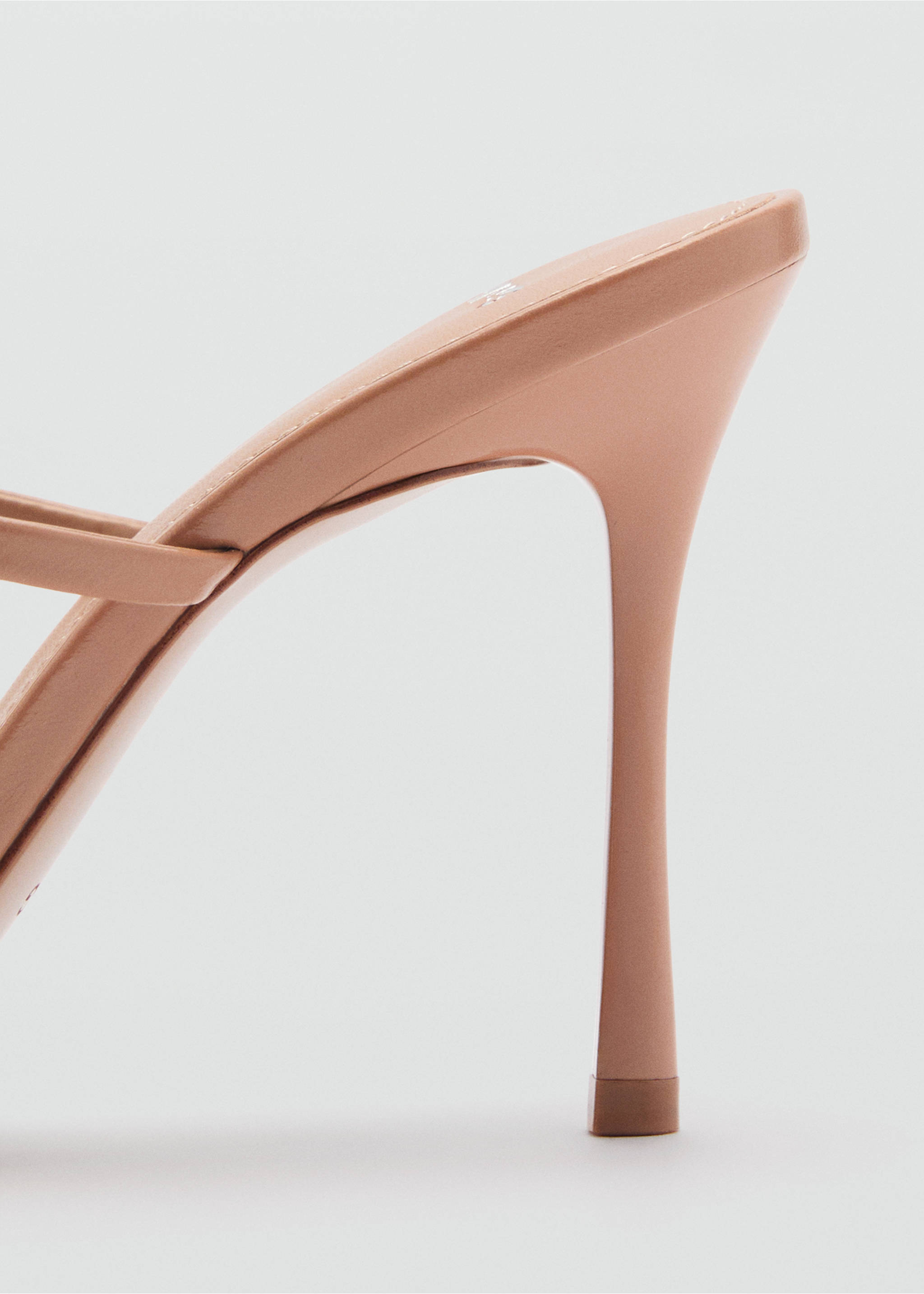 Strappy heeled sandals with bow detail - Details of the article 2, Nude. Ref: 87064077-00.