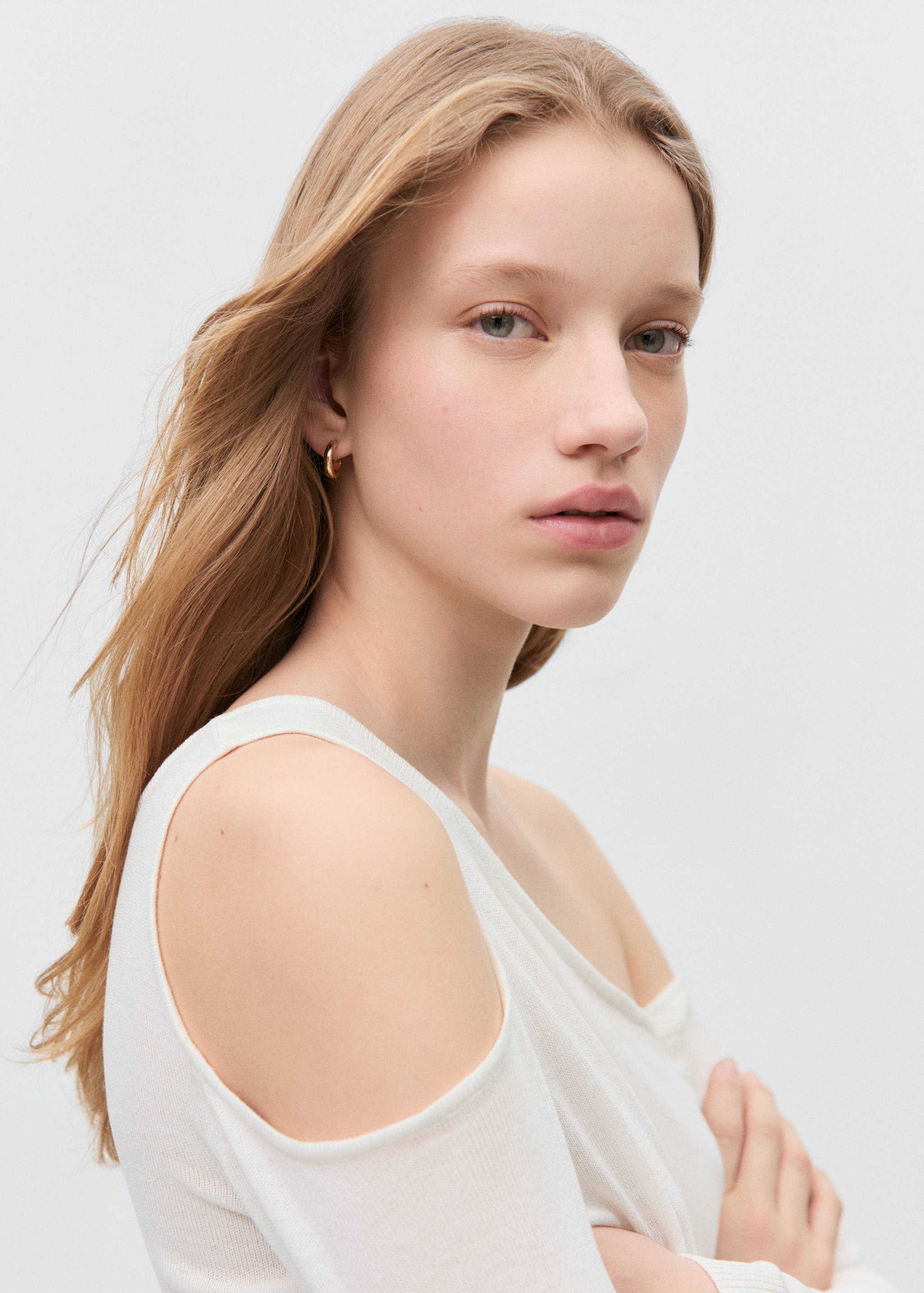 Asymmetric knit sweater - Details of the article 1