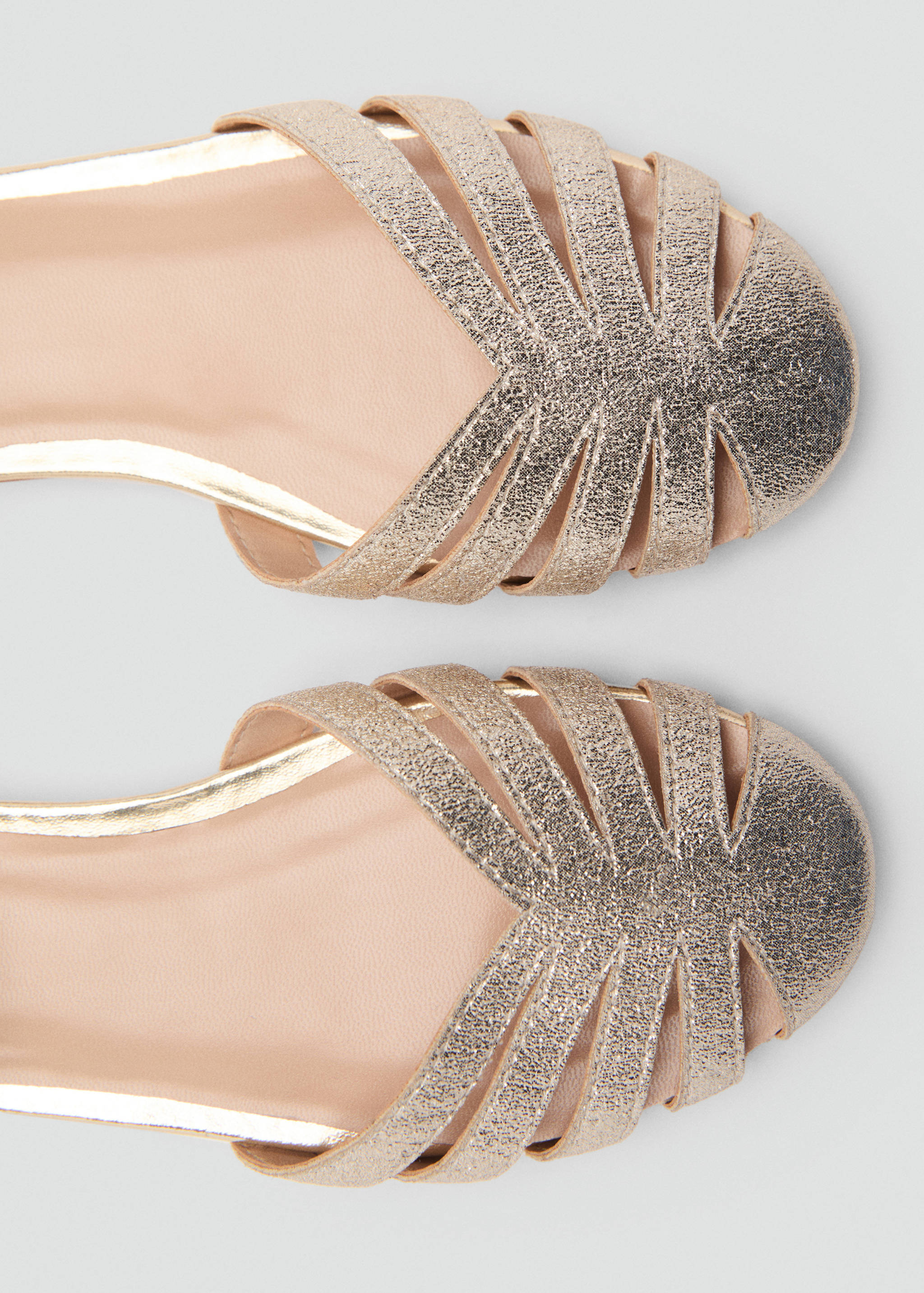 Strips sandals - Details of the article 3