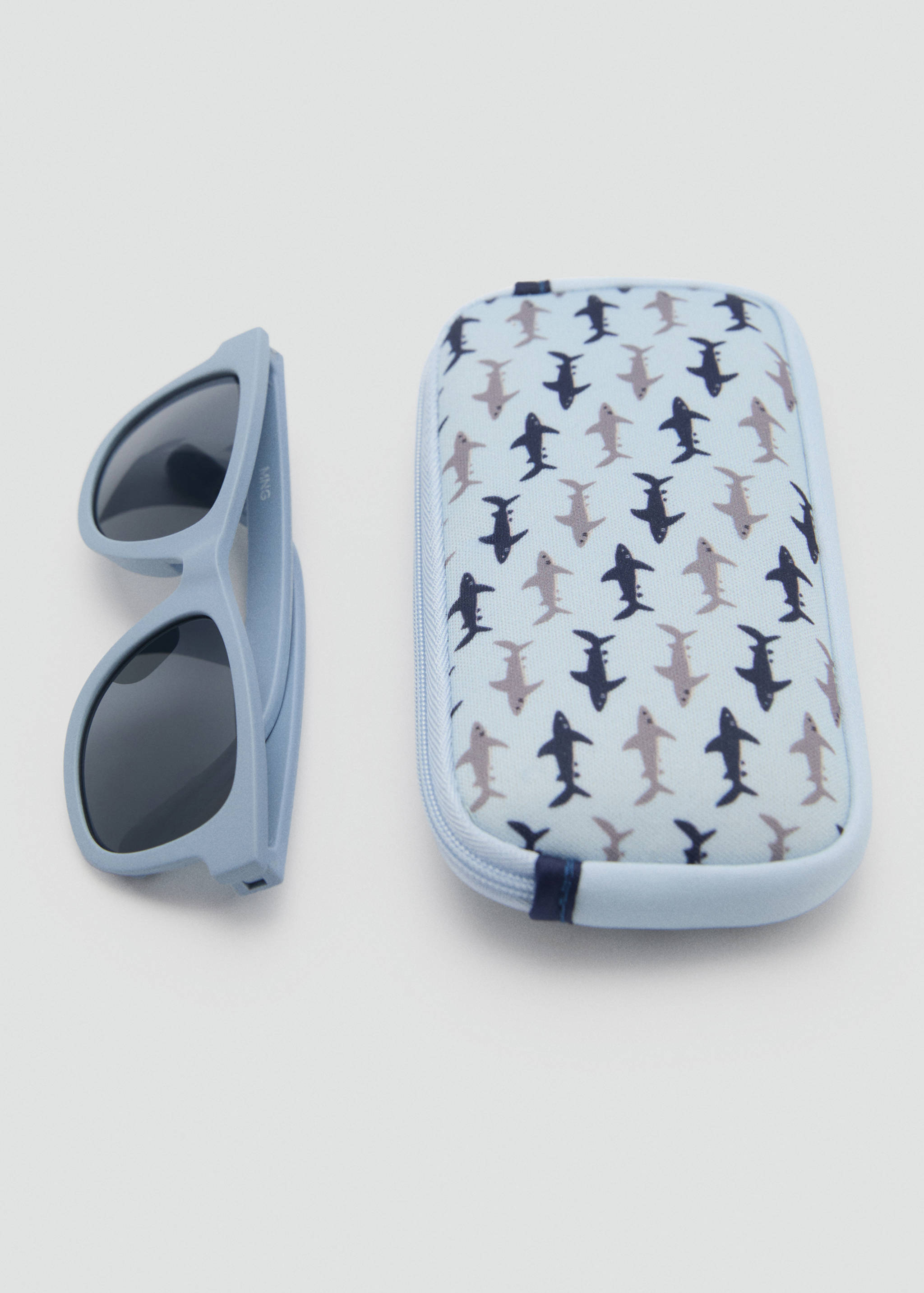 Matte frame sunglasses - Details of the article 2