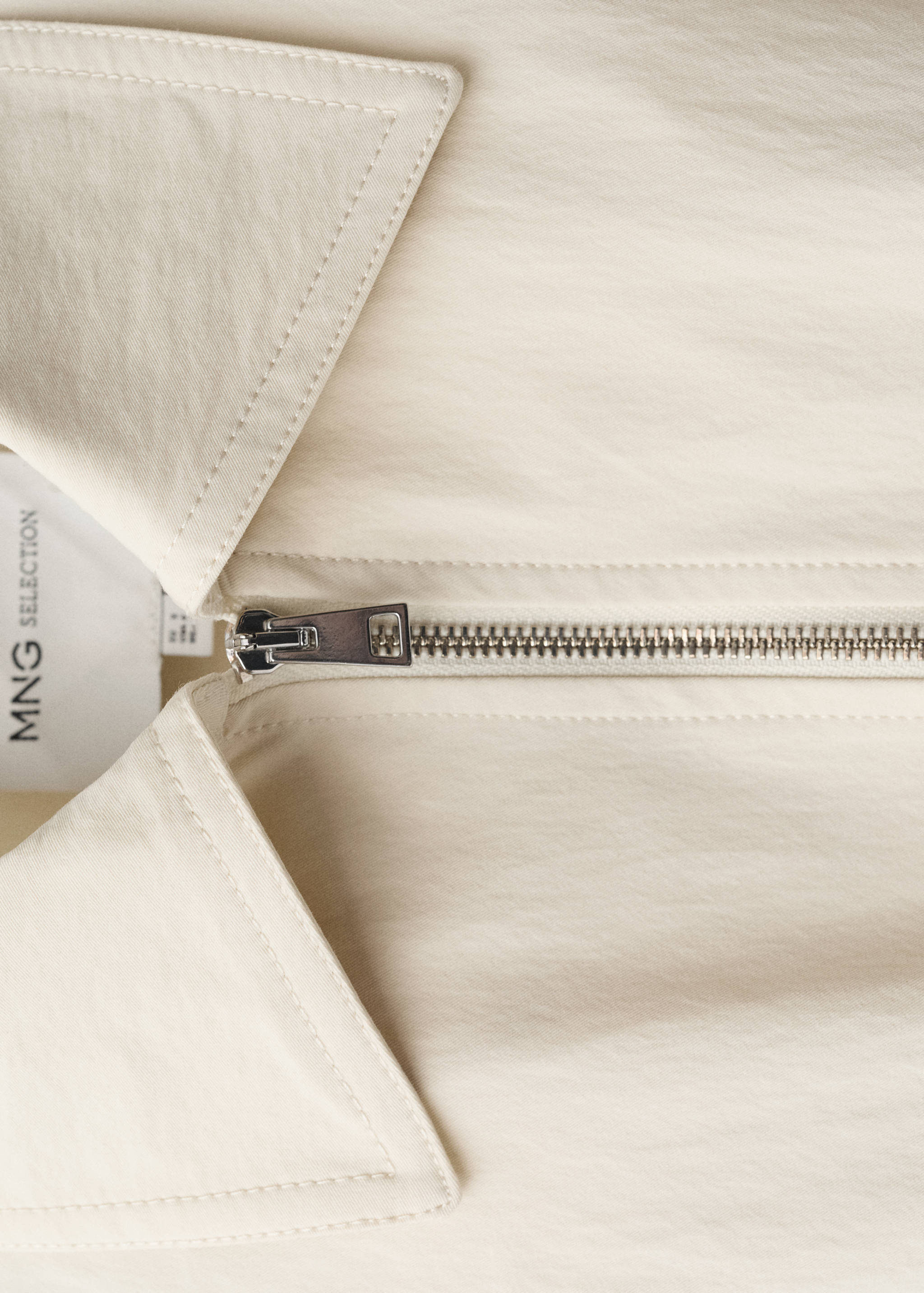 Bomber jacket with adjustable hem - Details of the article 8