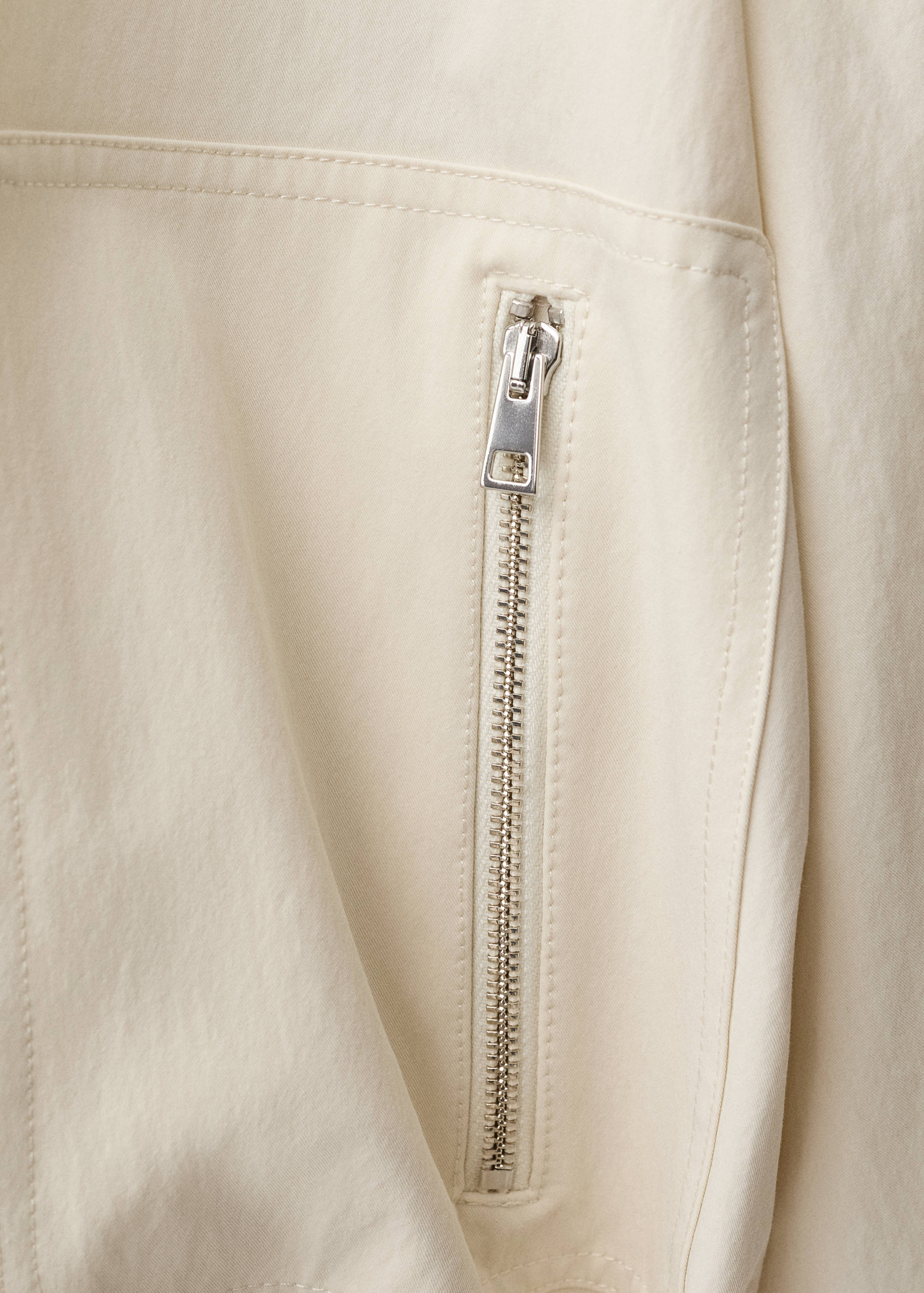 Bomber jacket with adjustable hem - Details of the article 0