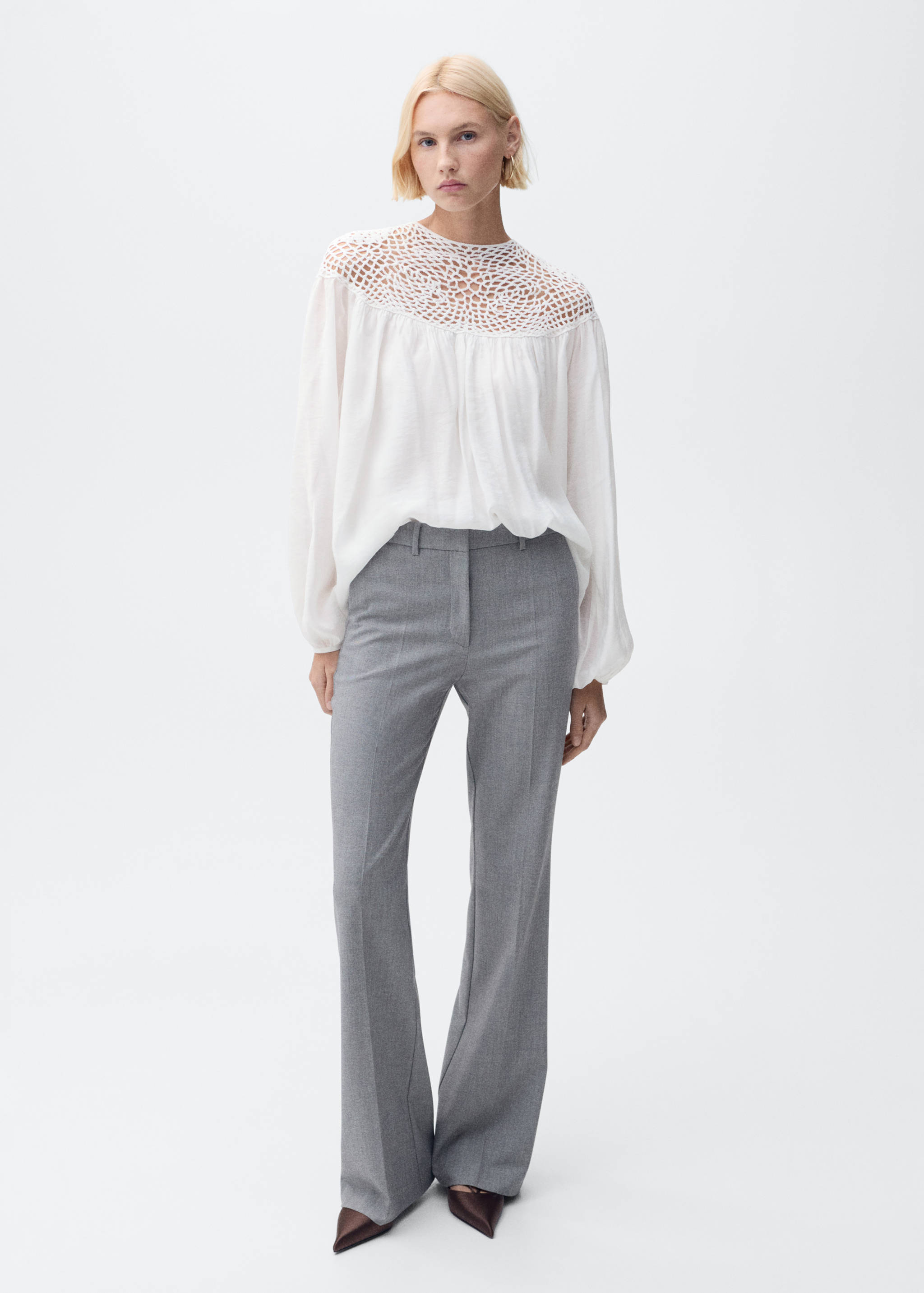 Crochet panel blouse - General plane