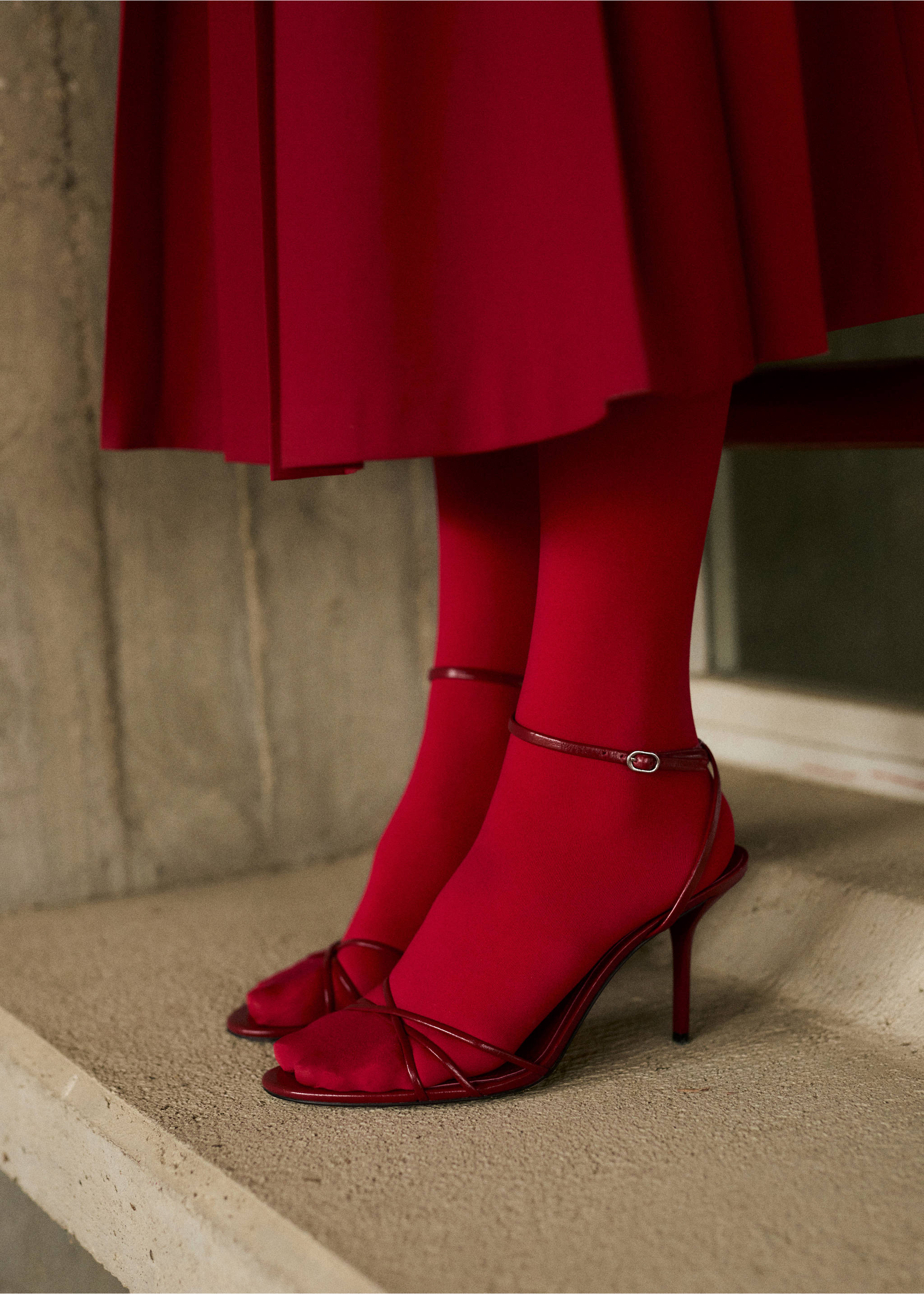 Strappy heeled sandals - General plane, Red. Ref: 87064805-00.