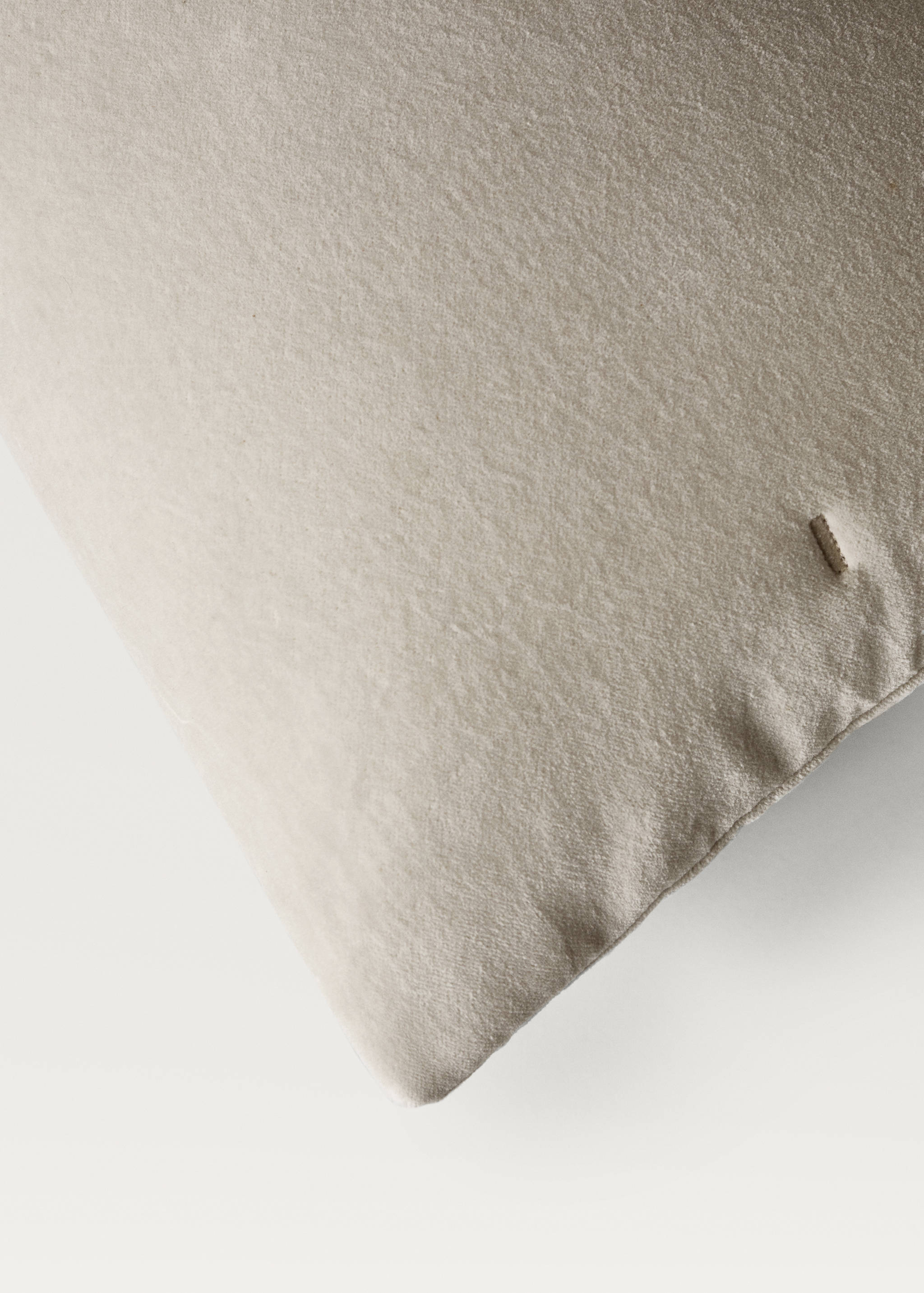 Cotton velvet garment-dyed bed cushion cover 30x40 cm - Details of the article 3