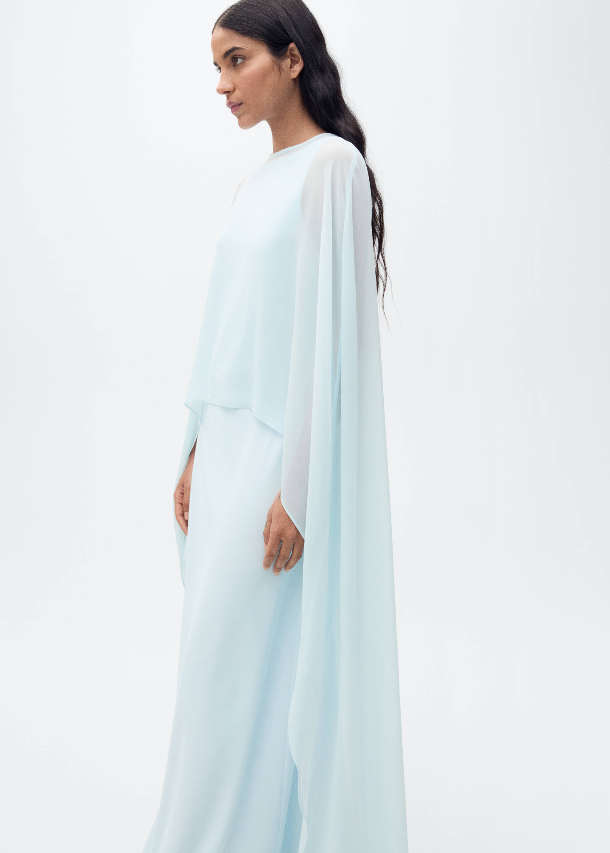 Long semi-transparent cape - Medium plane