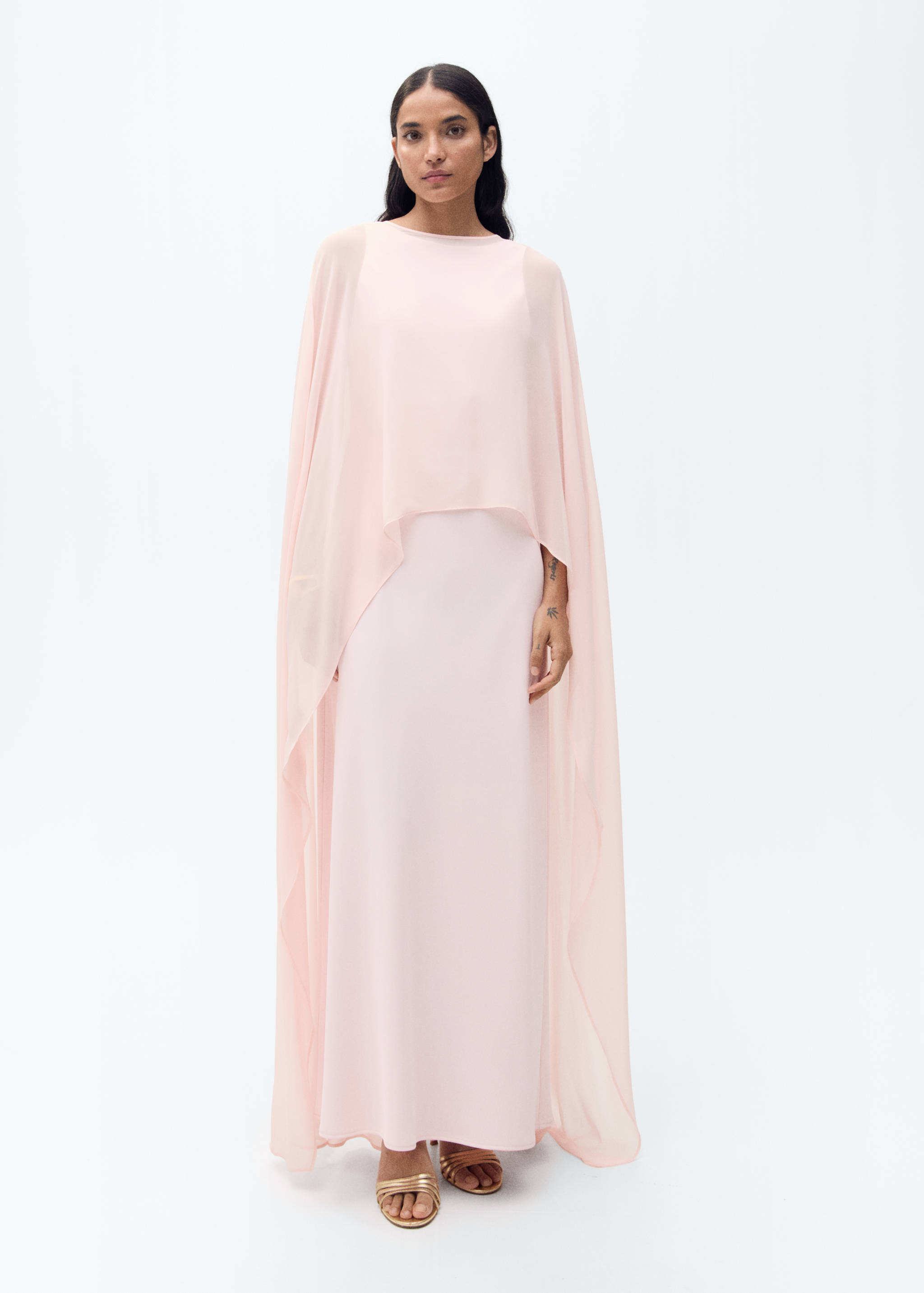 Long semi-transparent cape - General plane