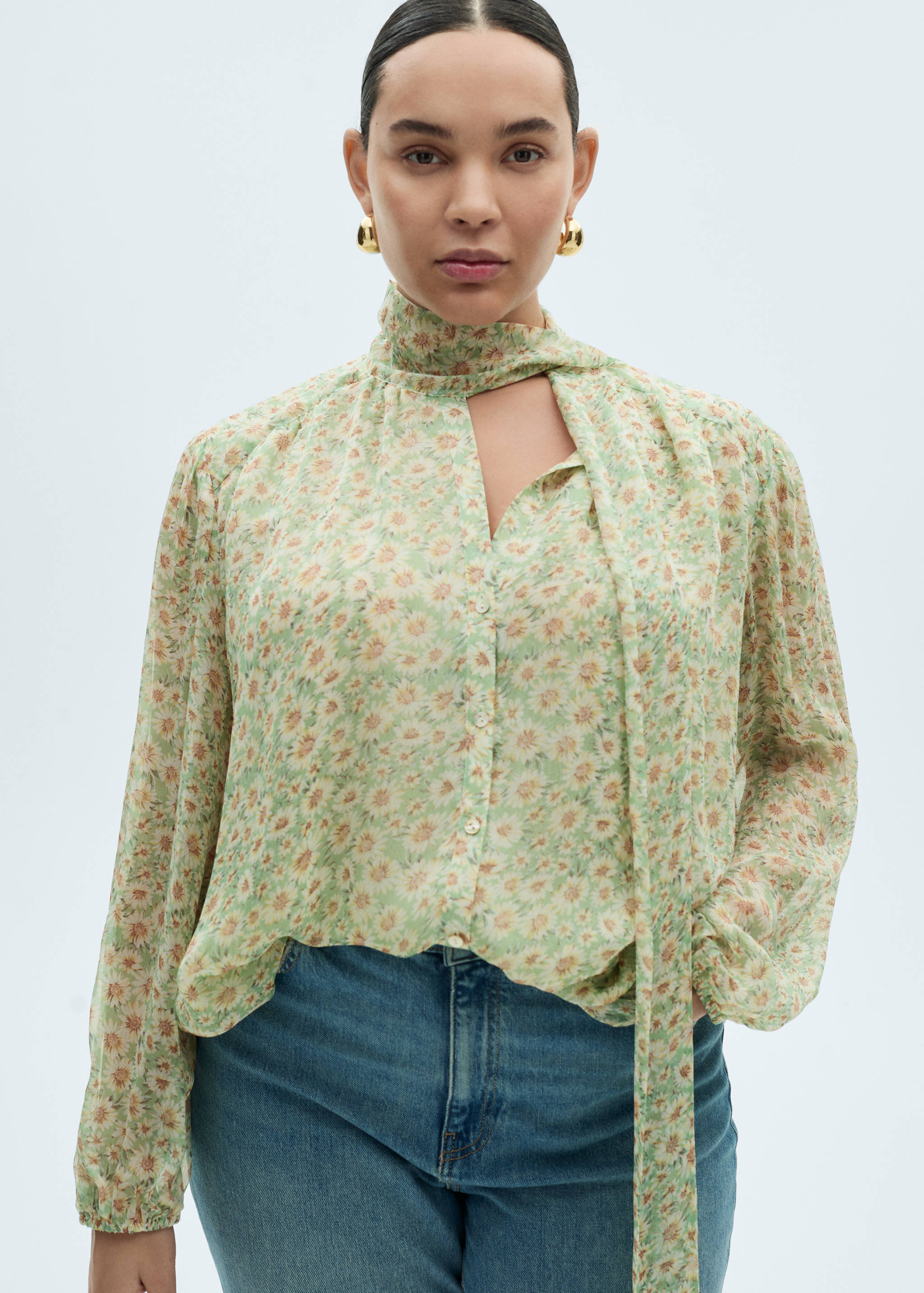 Floral tie blouse - Details of the article 5