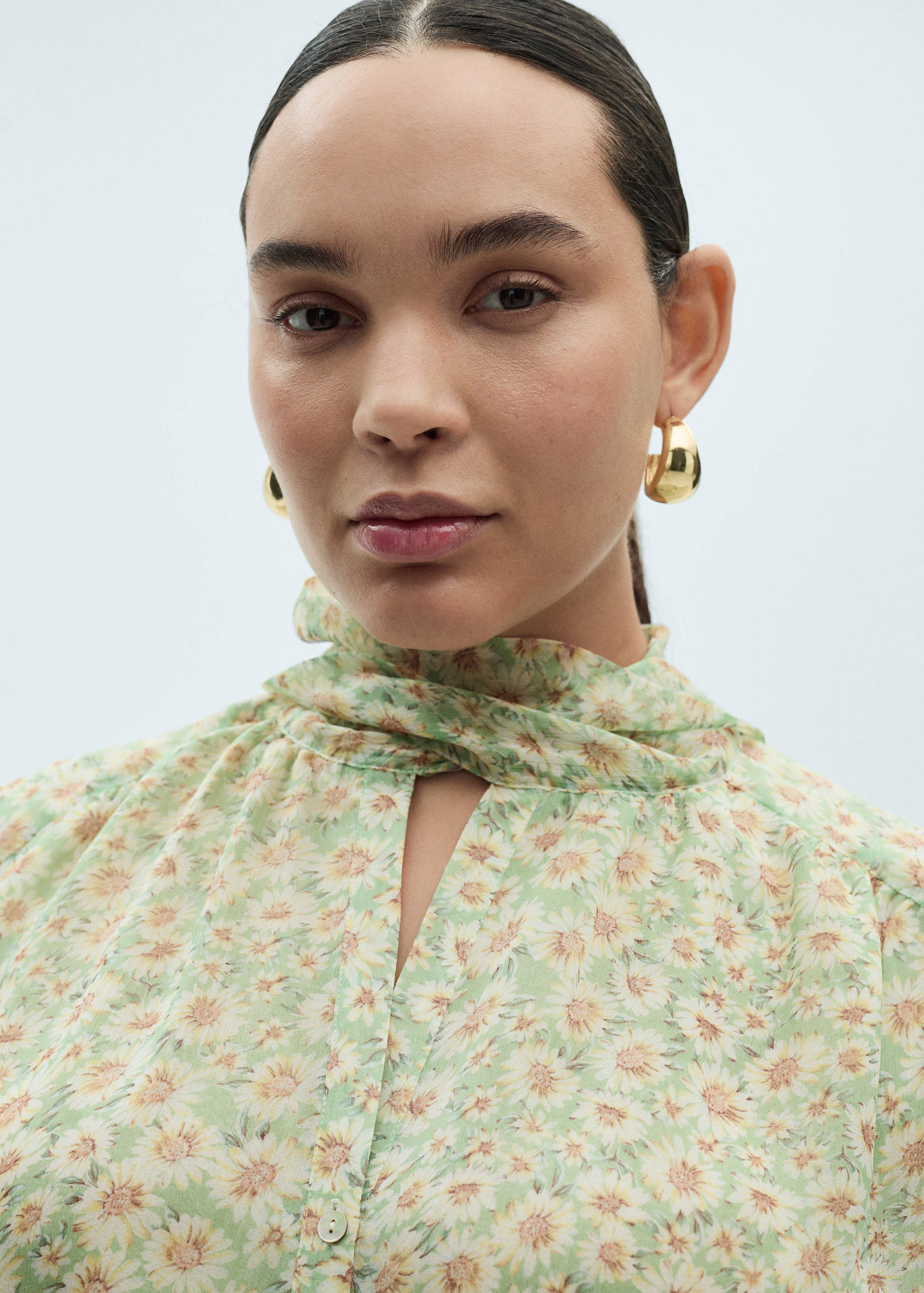 Floral tie blouse - Details of the article 4
