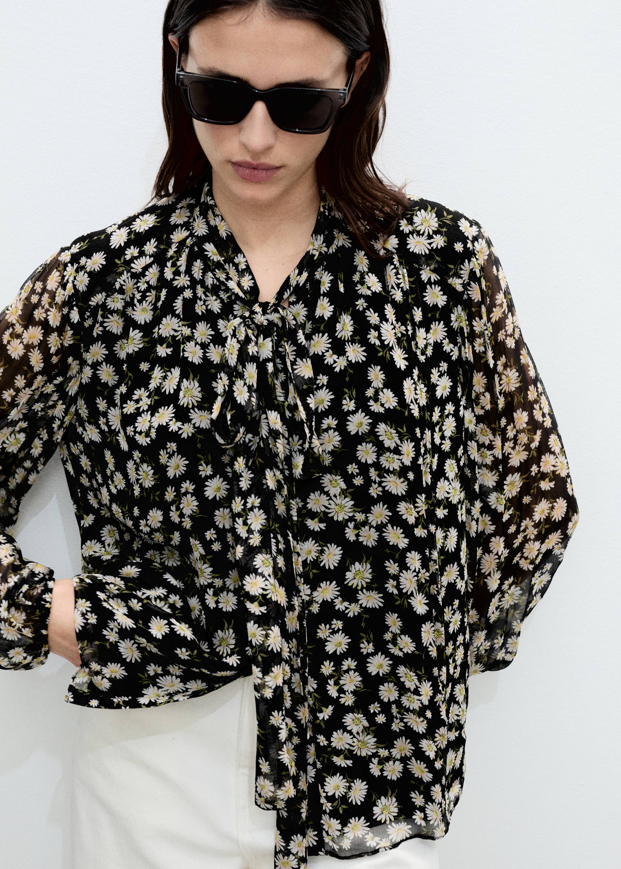 Floral tie blouse - Medium plane