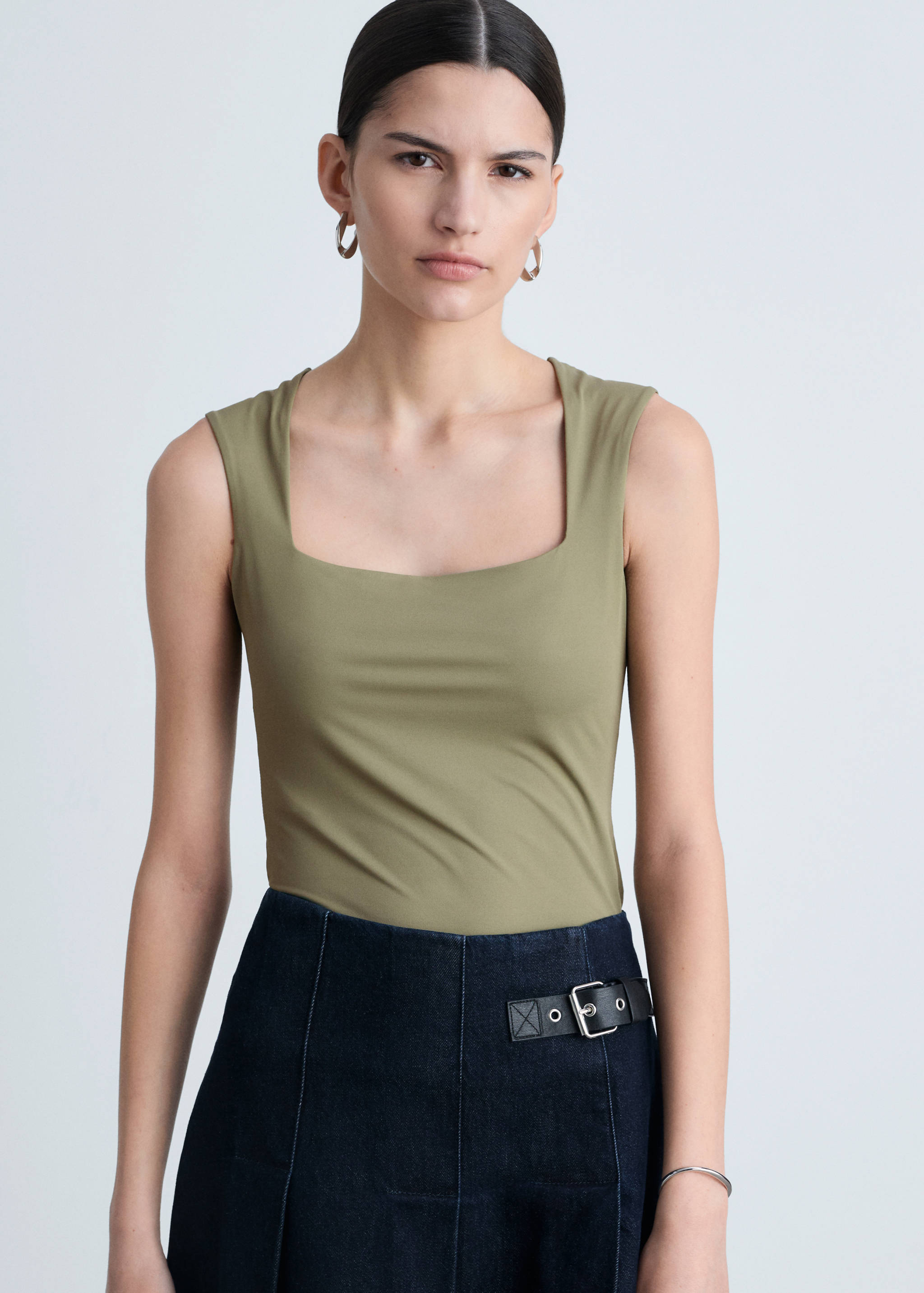 Square-neck strappy top - Medium plane