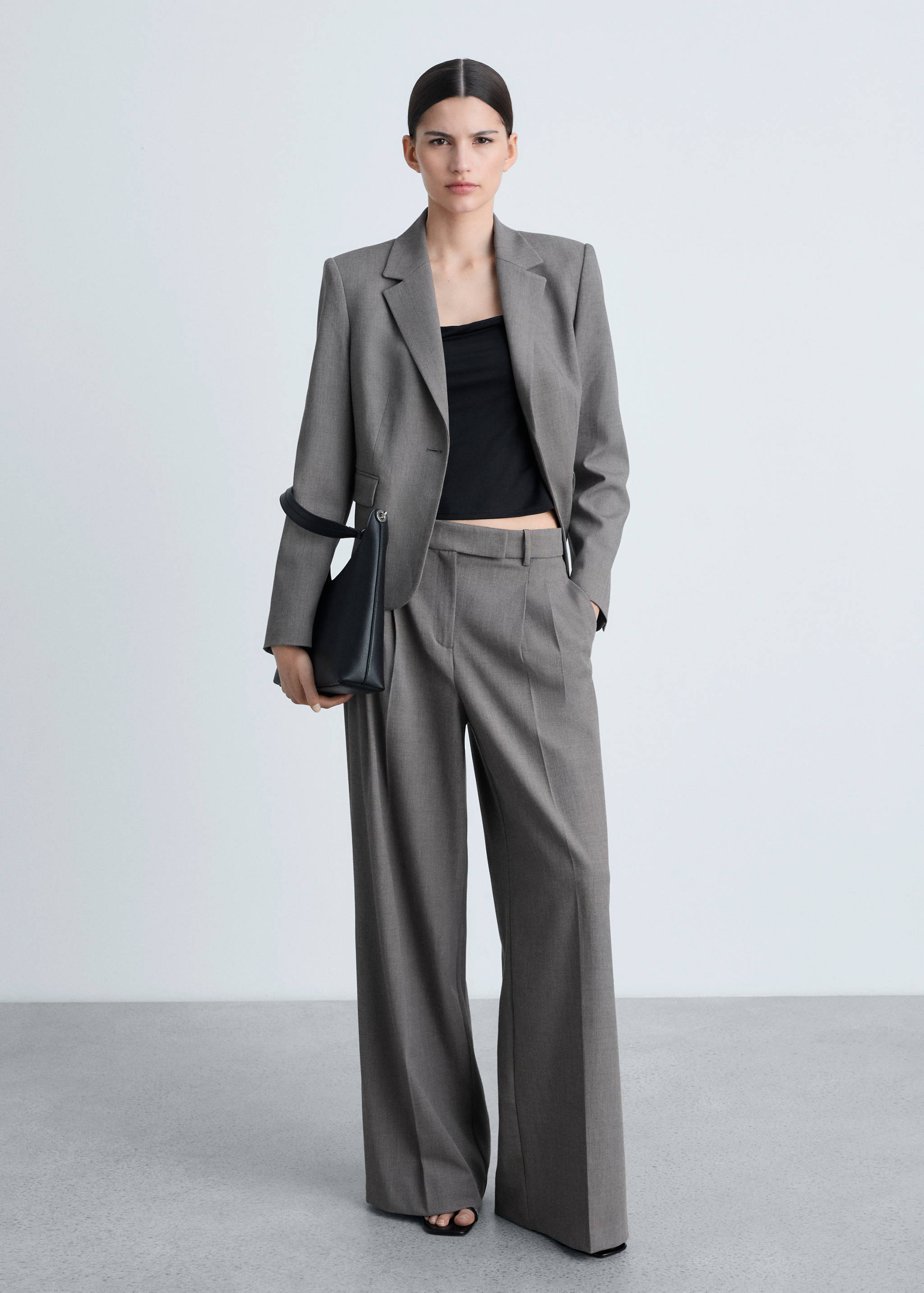 Square-neck strappy top - General plane