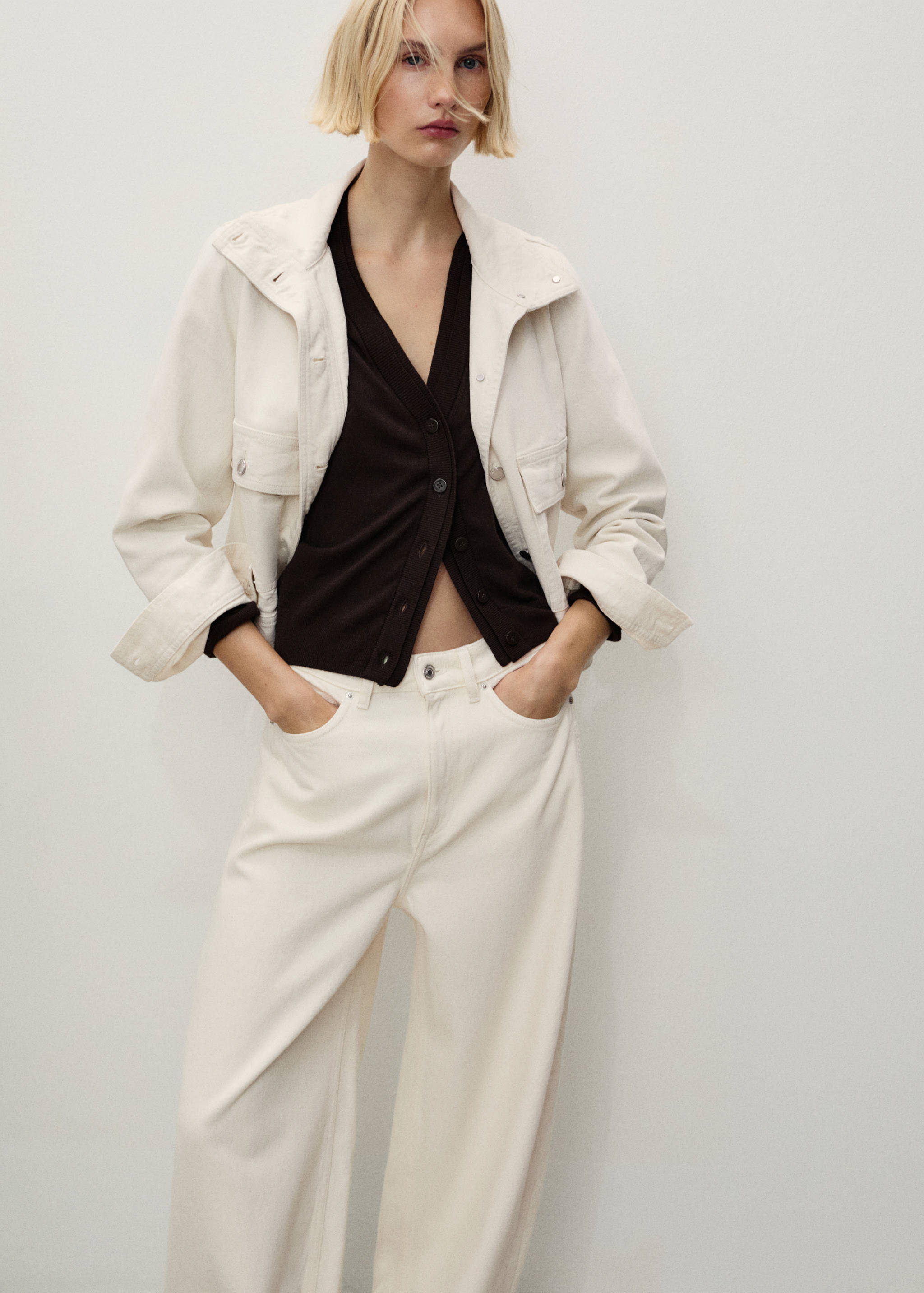 High-rise balloon jeans - Details of the article 1