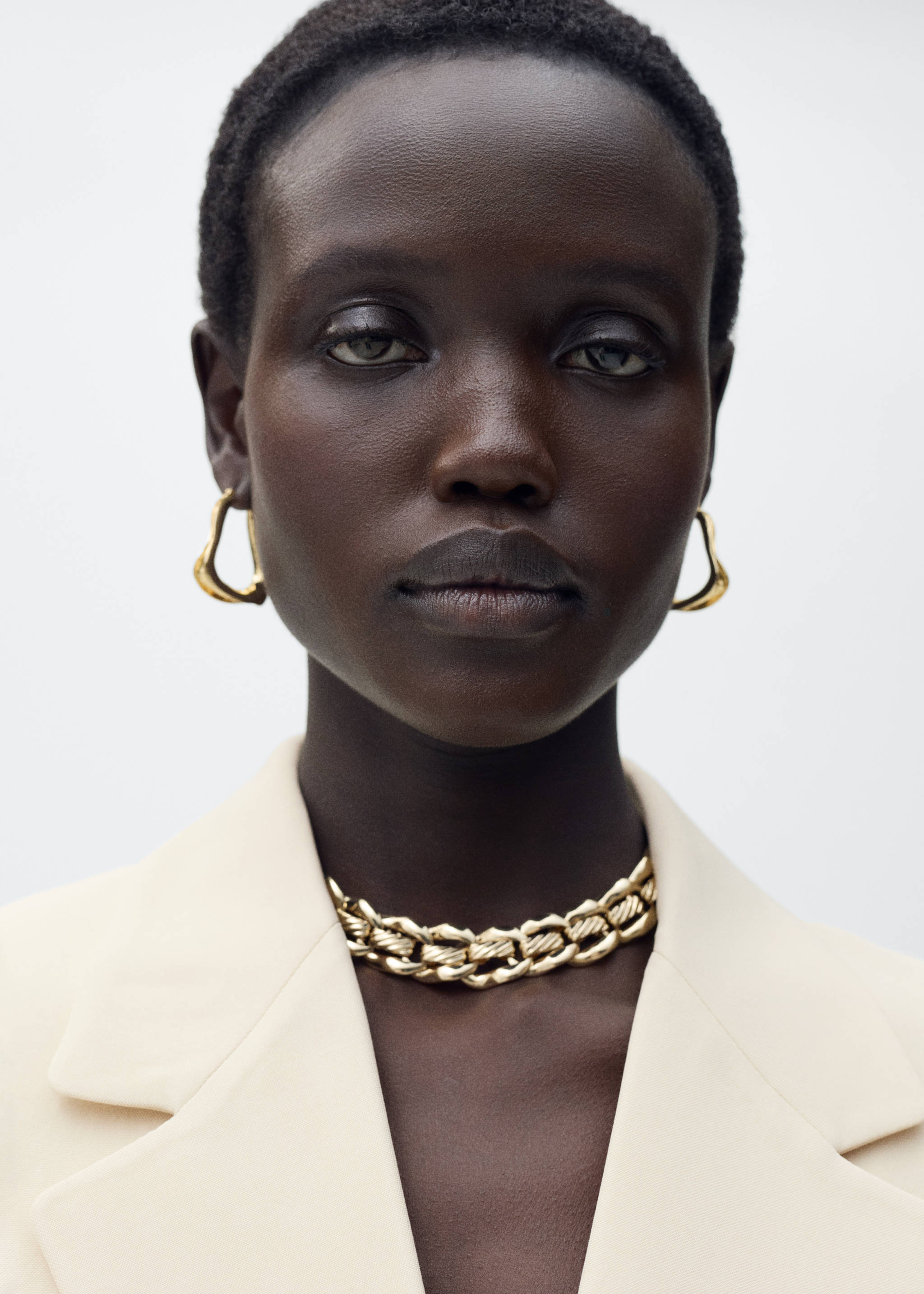 Double-breasted suit blazer - Details of the article 6