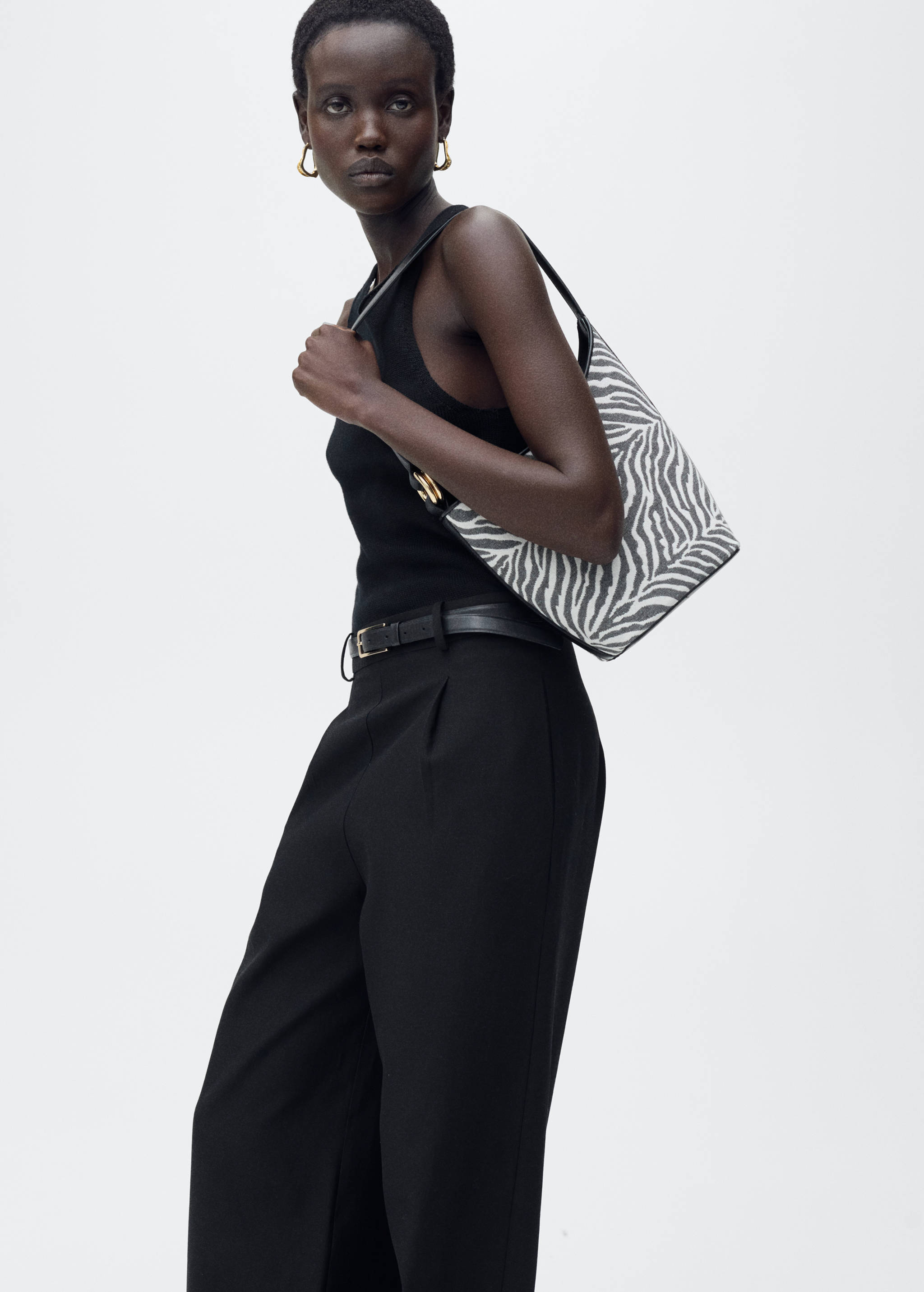 Combinaison à ceinture tissu combiné - Plan moyen