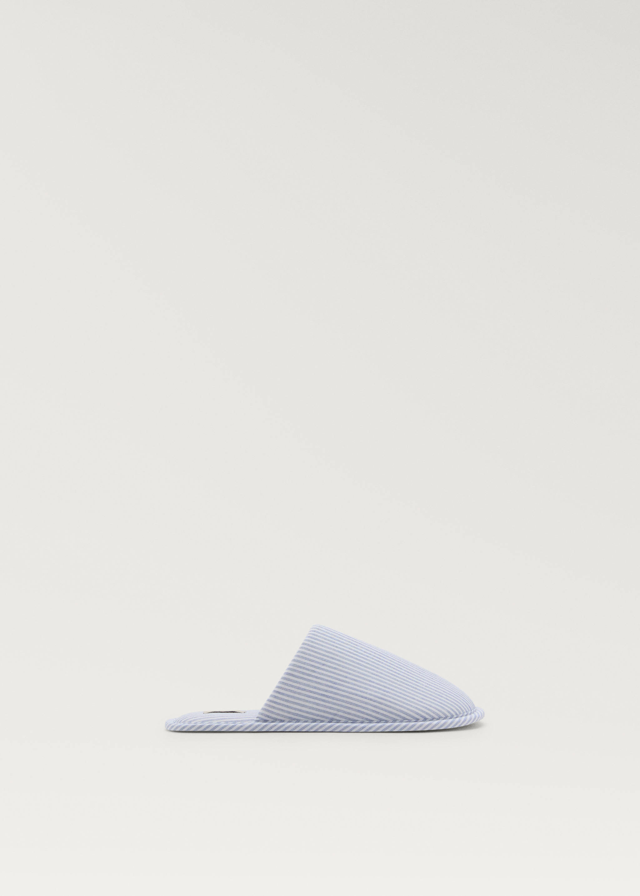 Open house slippers - Article without model