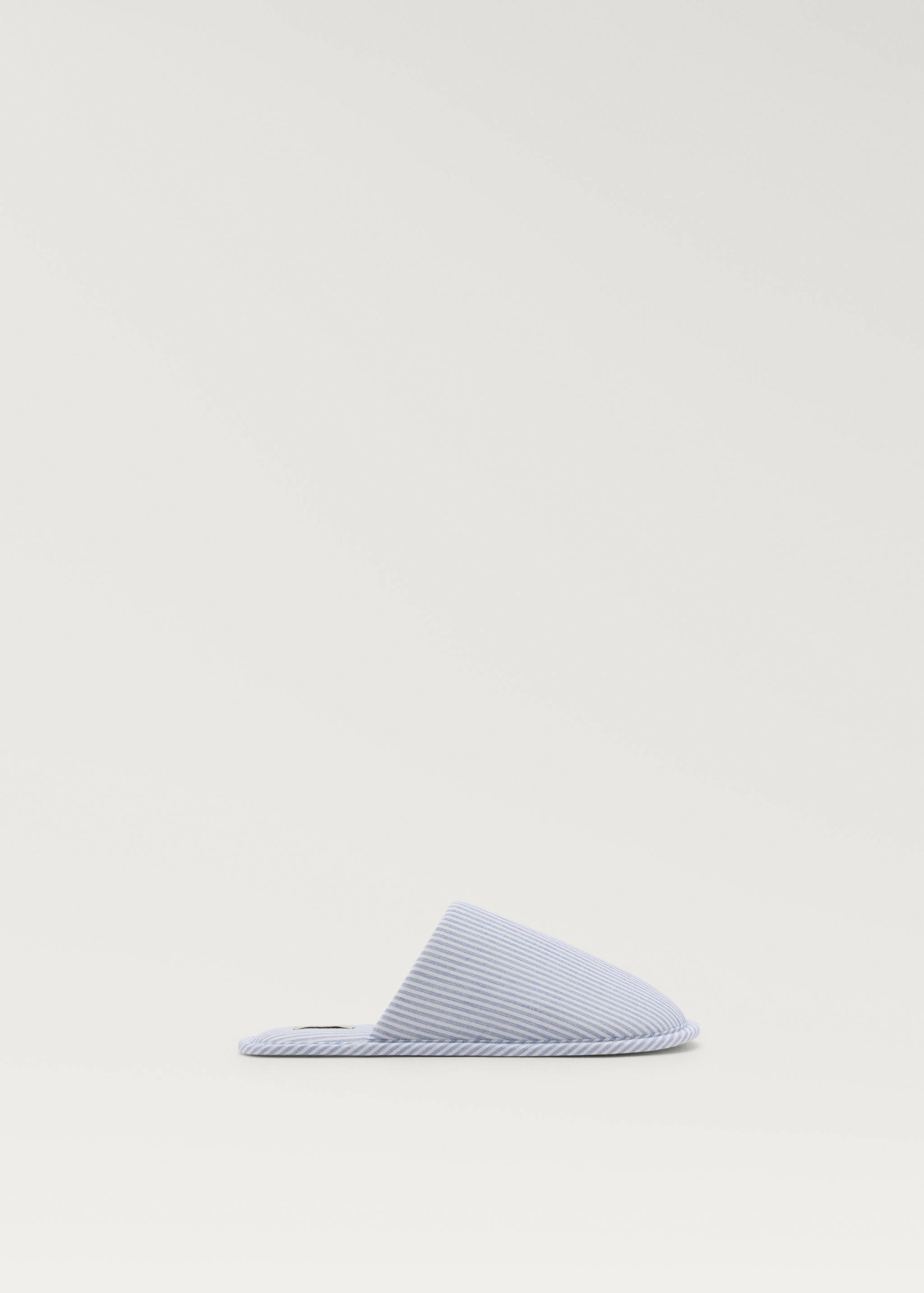 Open house slippers - Article without model