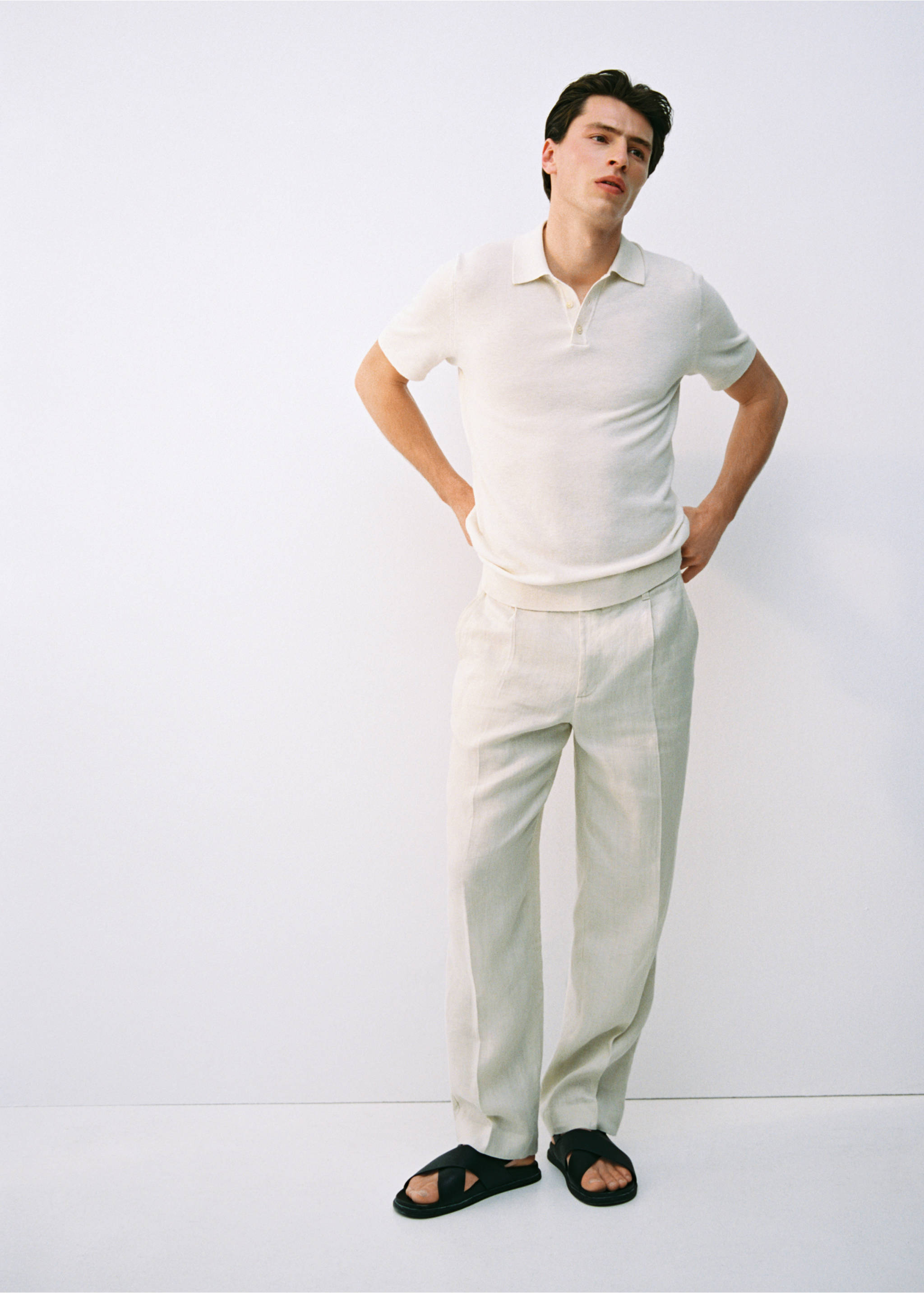 Structured knitted slim-fit polo shirt - Details of the article 3, Ivory White. Ref: 87065932-00.