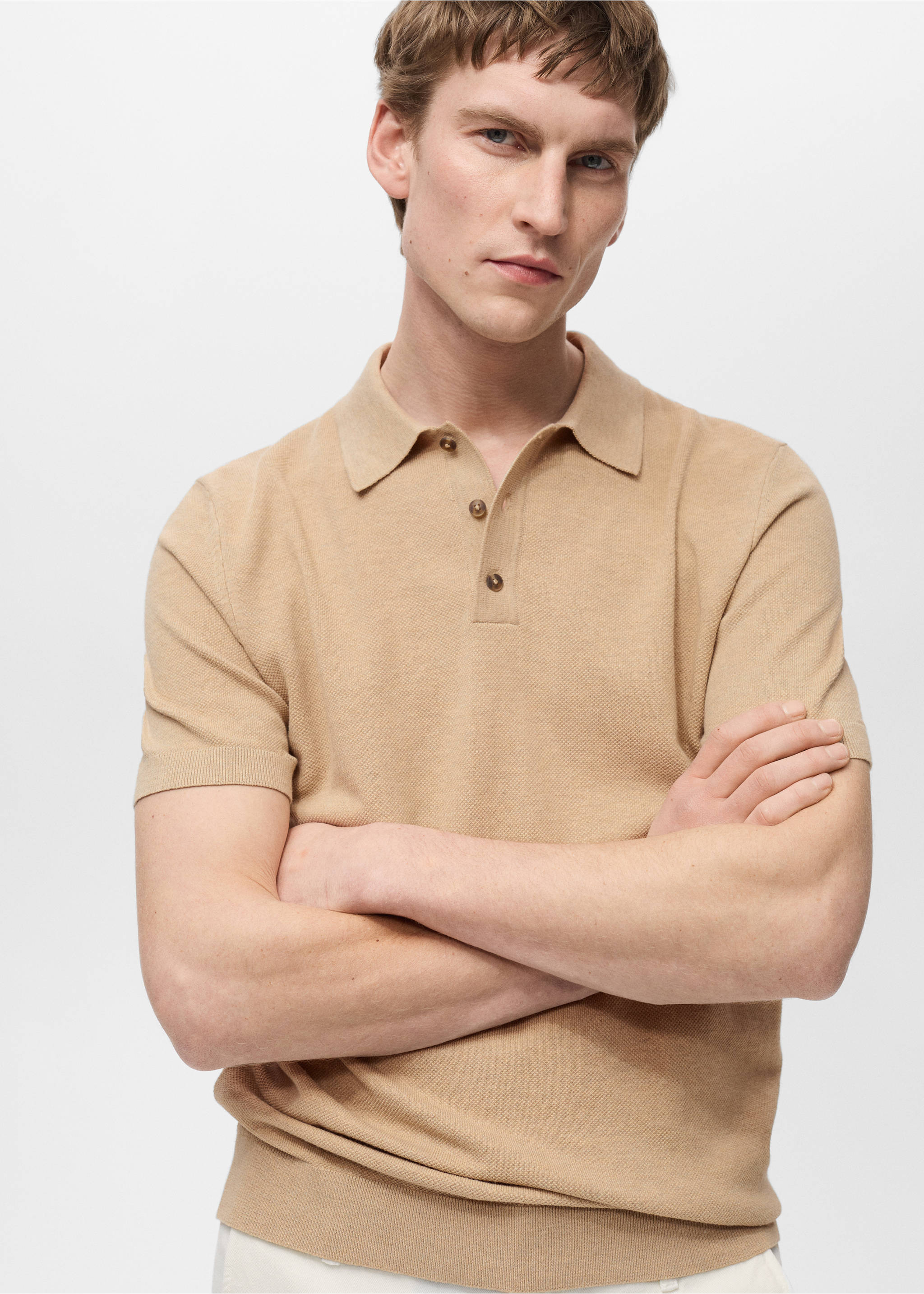 Structured knitted slim-fit polo shirt - Details of the article 1, Beige. Ref: 87065932-00.
