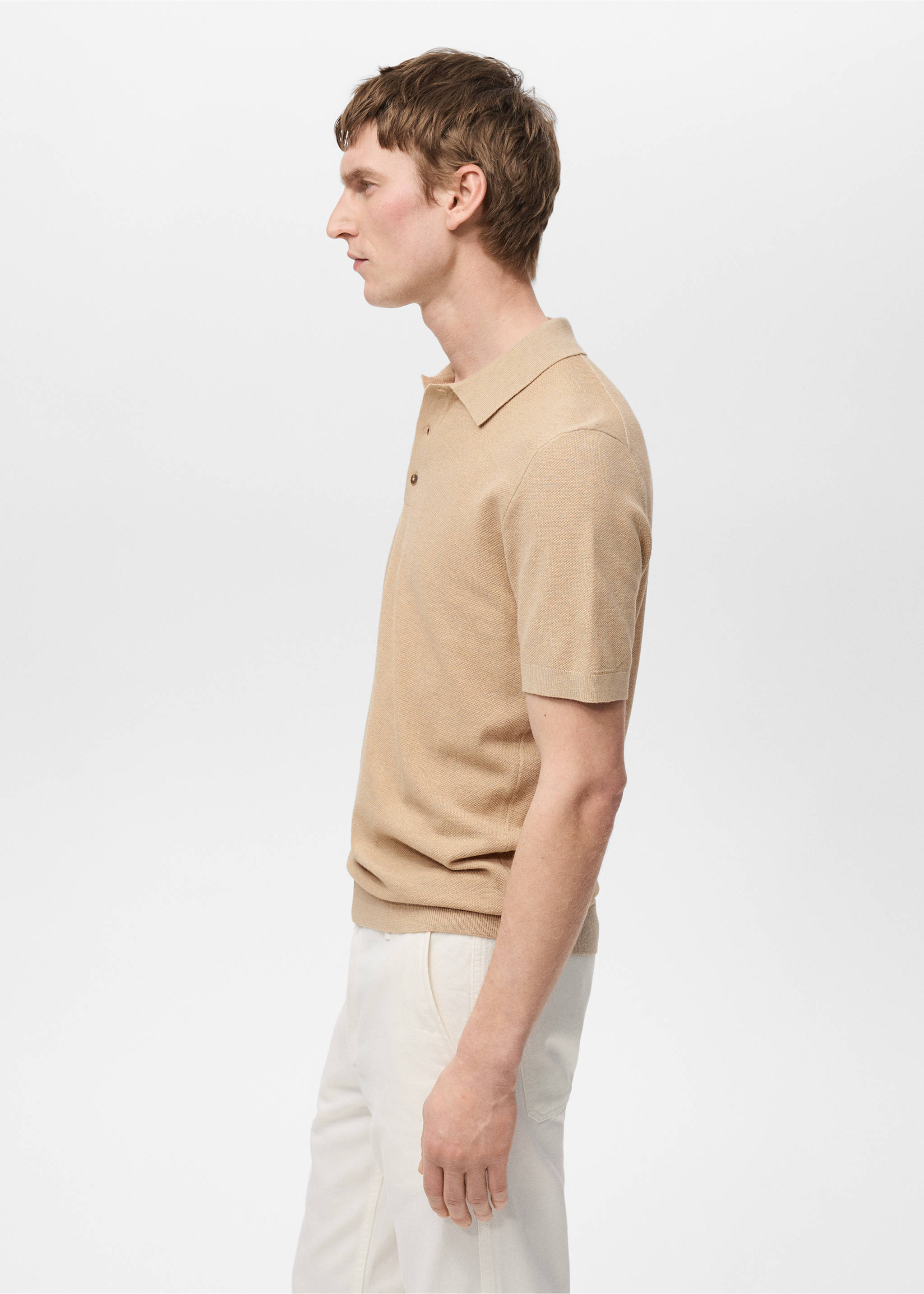 Structured knitted slim-fit polo shirt - Details of the article 2, Beige. Ref: 87065932-00.