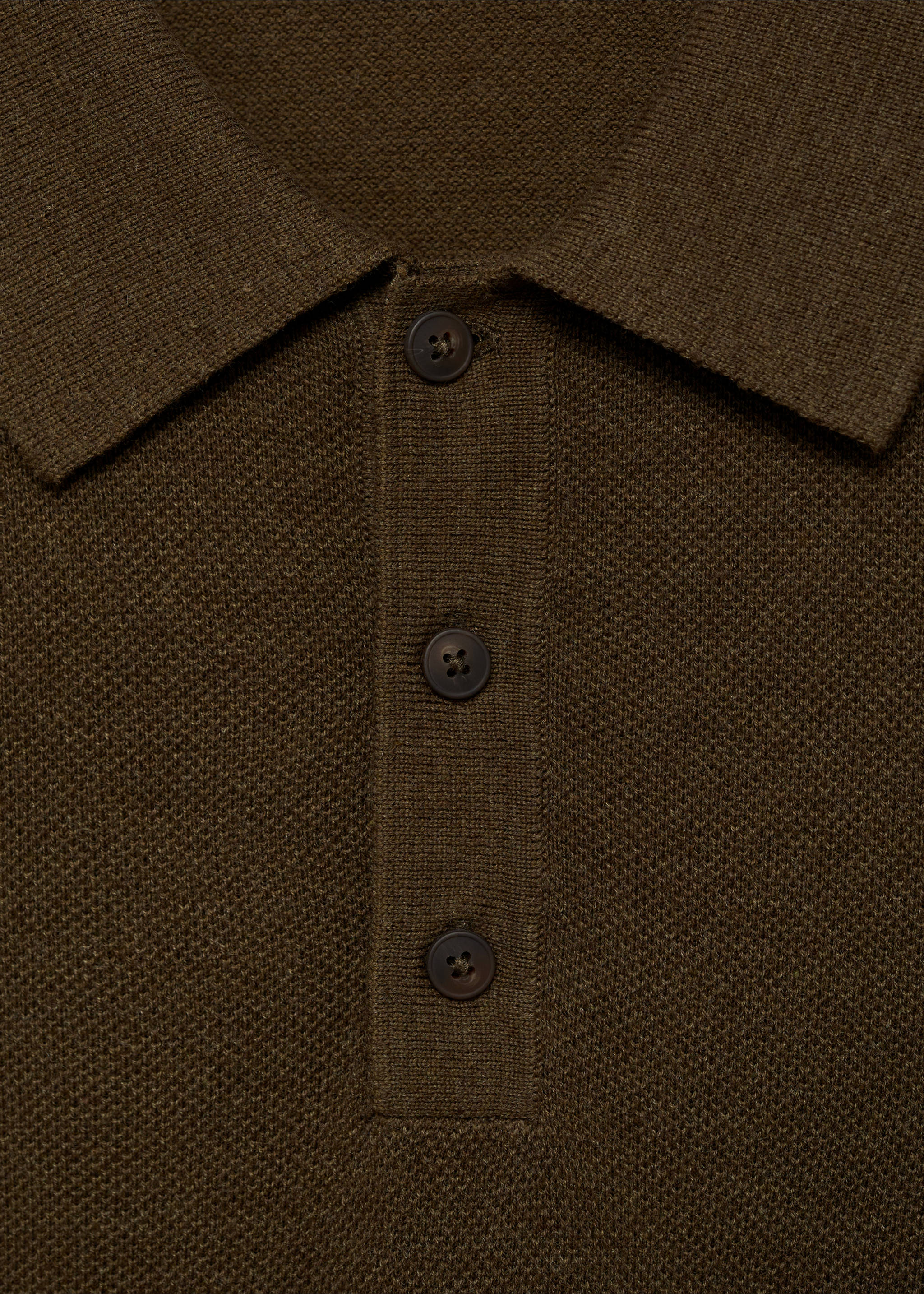 Structured knitted slim-fit polo shirt - Details of the article 8, Brown. Ref: 87065932-00.