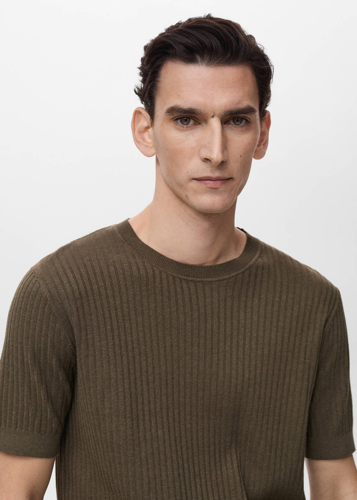 Textured striped T-shirt — Brown
