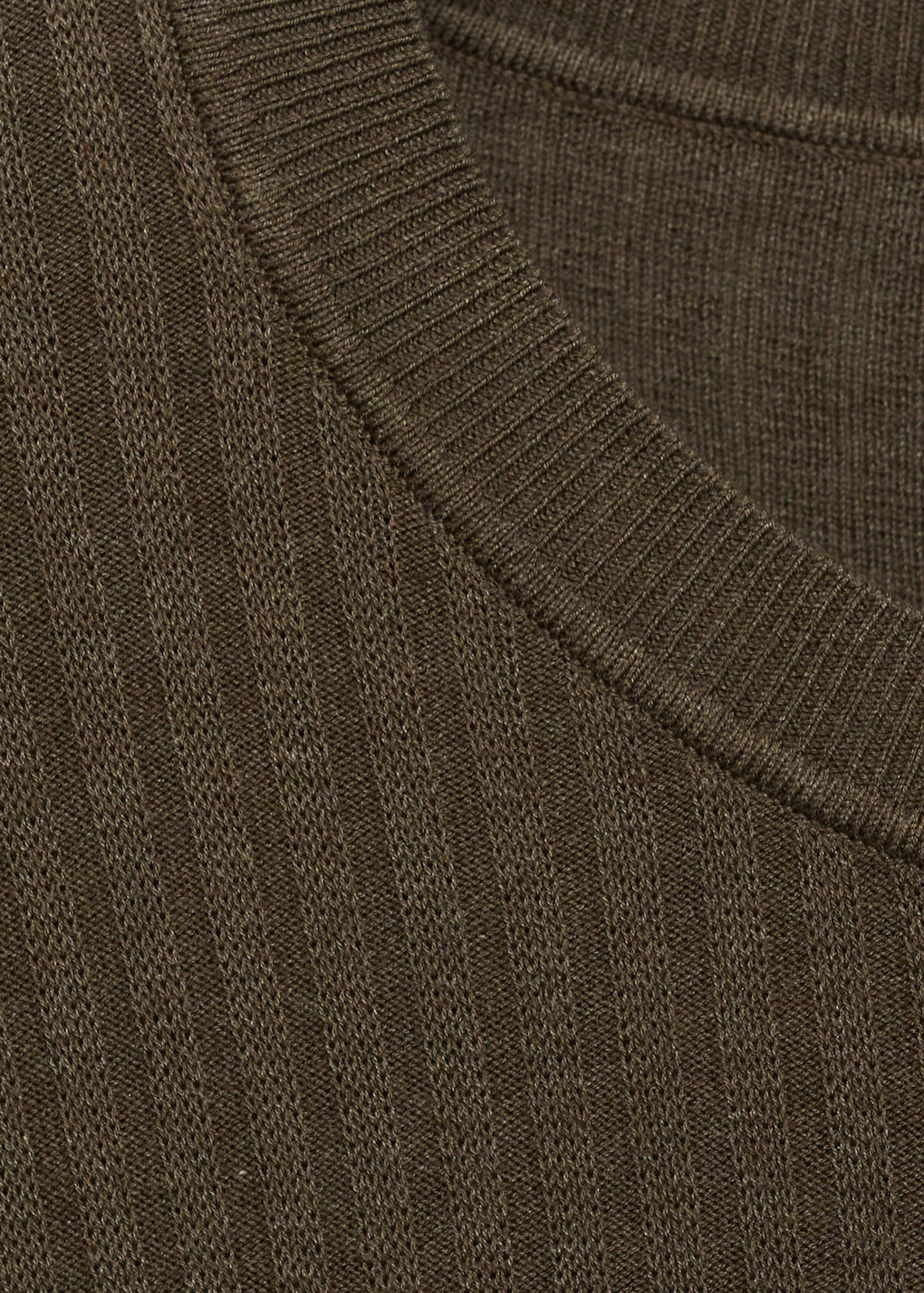 Textured striped T-shirt — Brown