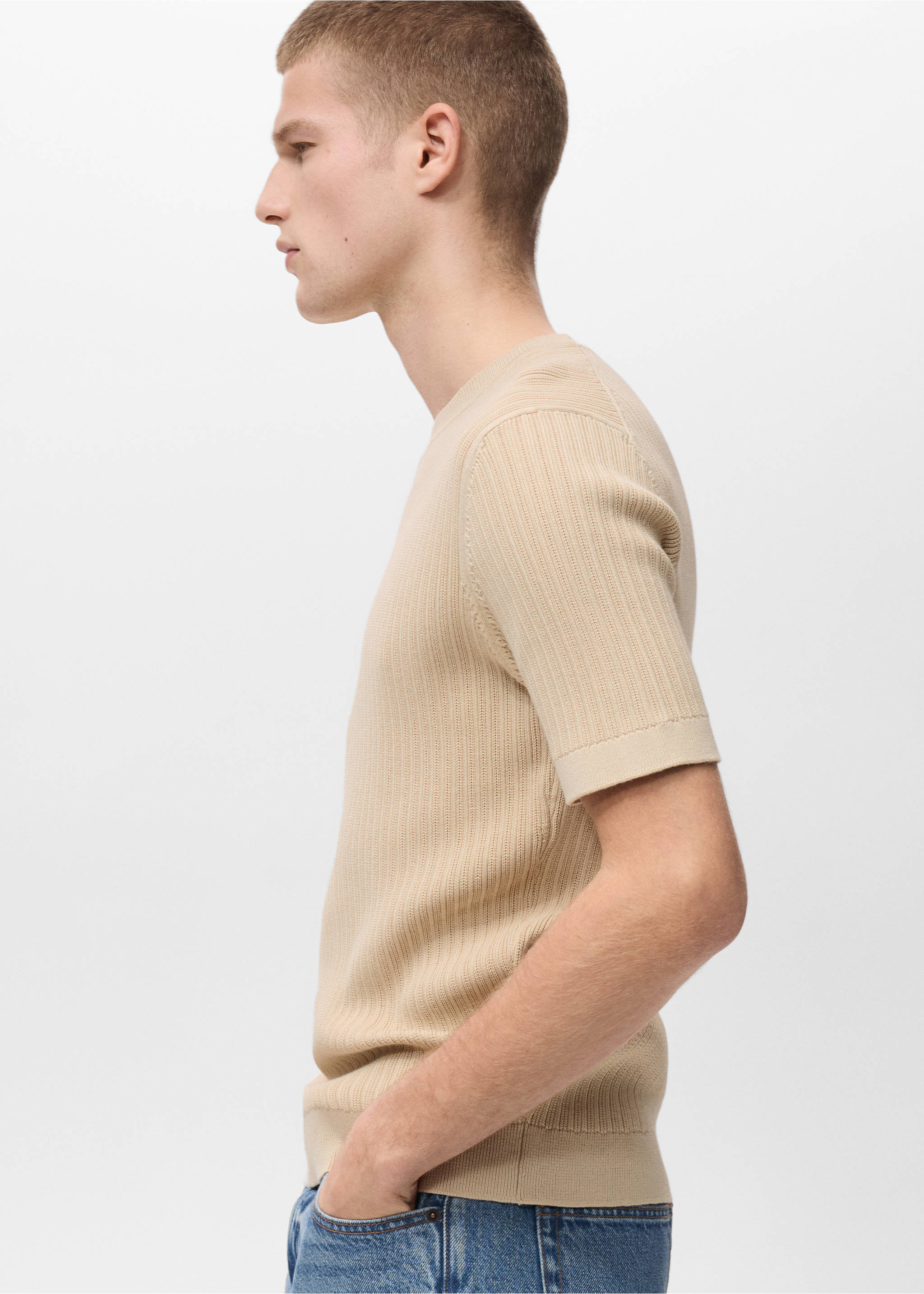 Braided cotton knitted T-shirt - Details of the article 2, Ecru. Ref: 87065934-00.