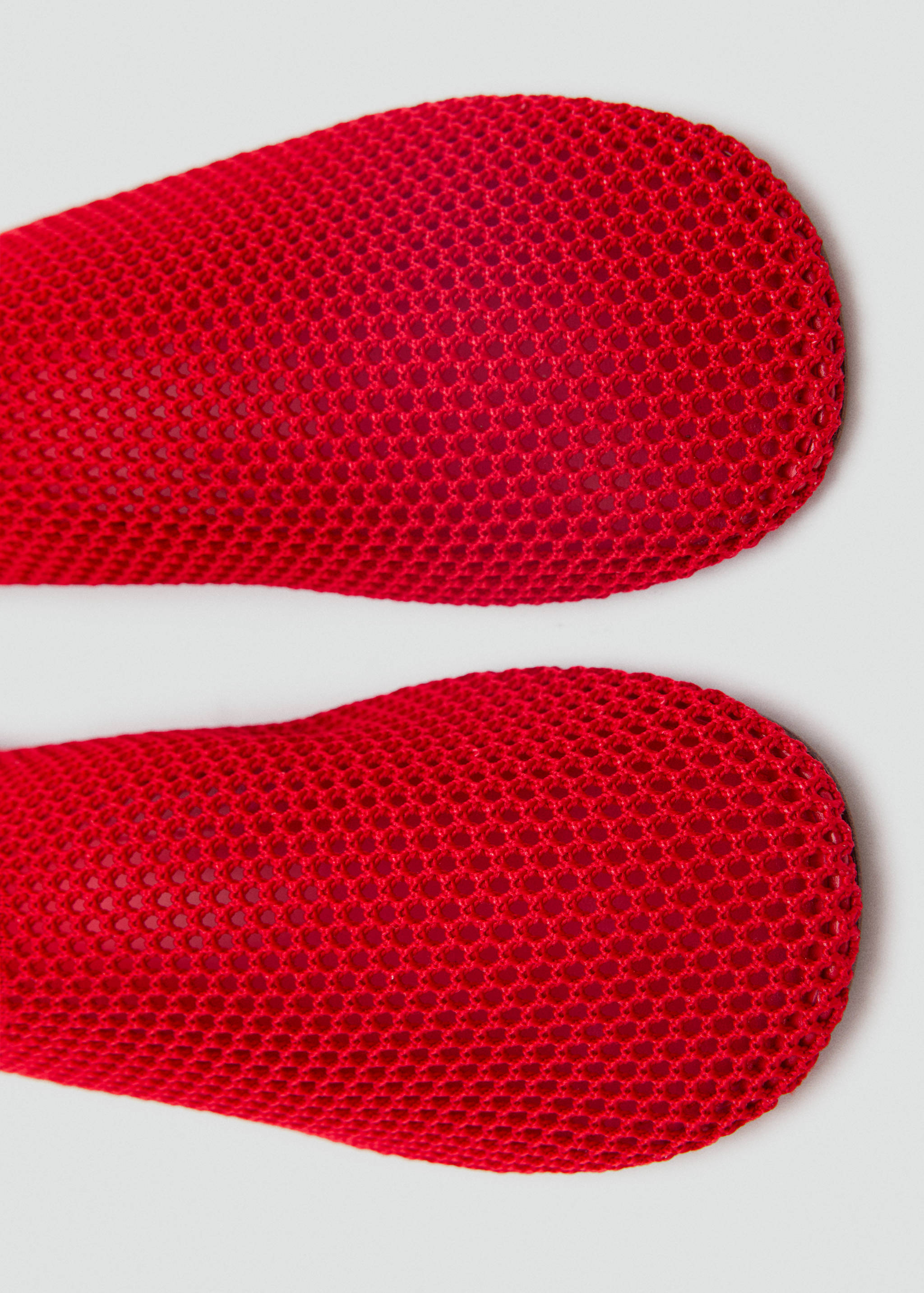 Soft mesh shoes - Details of the article 1