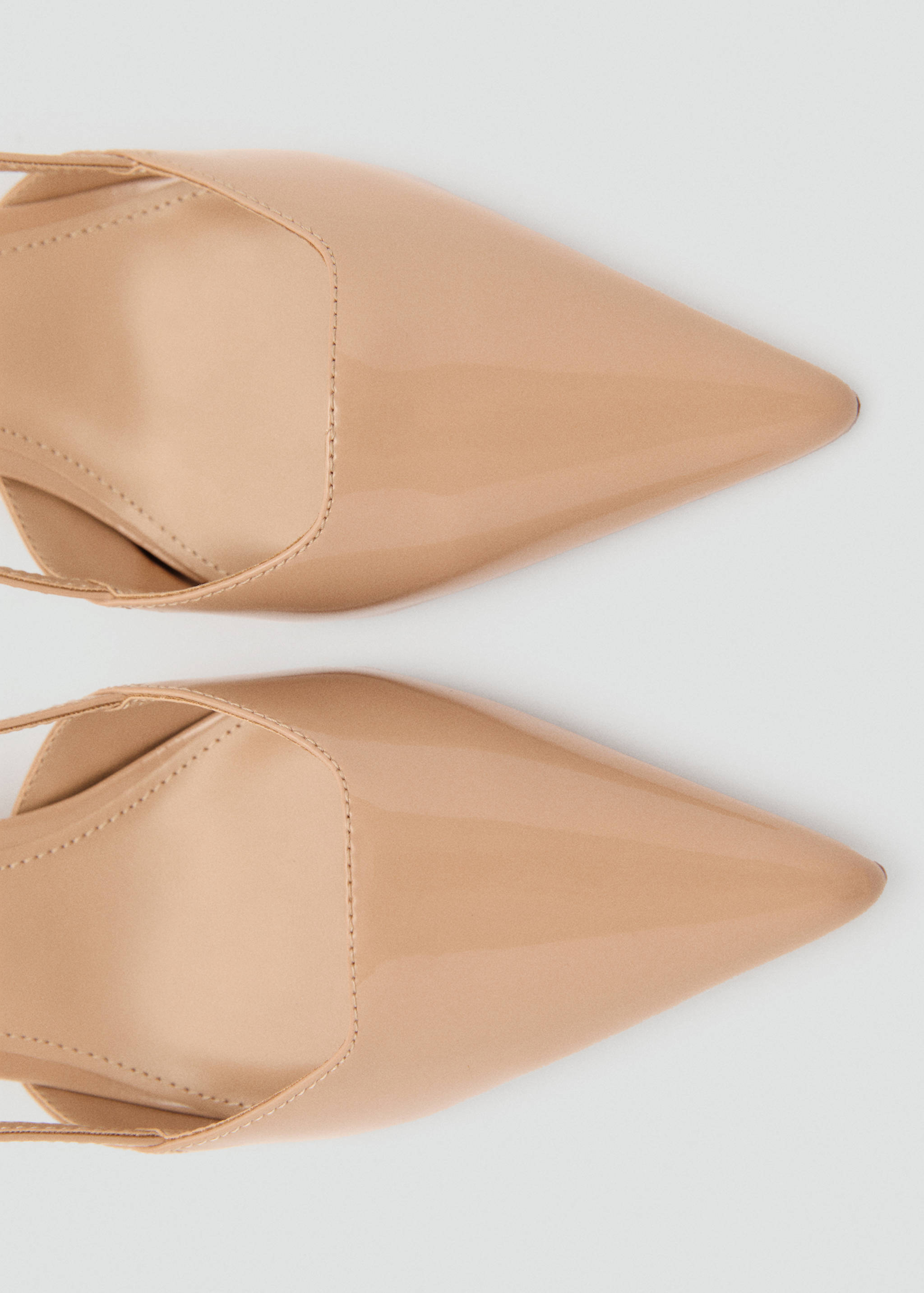 Patent heeled shoes - Details of the article 2