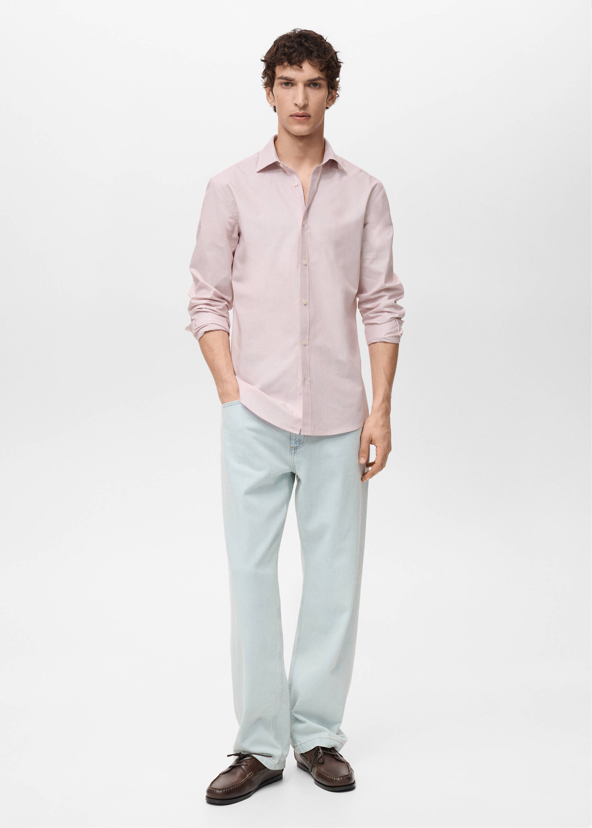 Kemeja garis-garis 100% katun slim-fit - Tampilan Umum