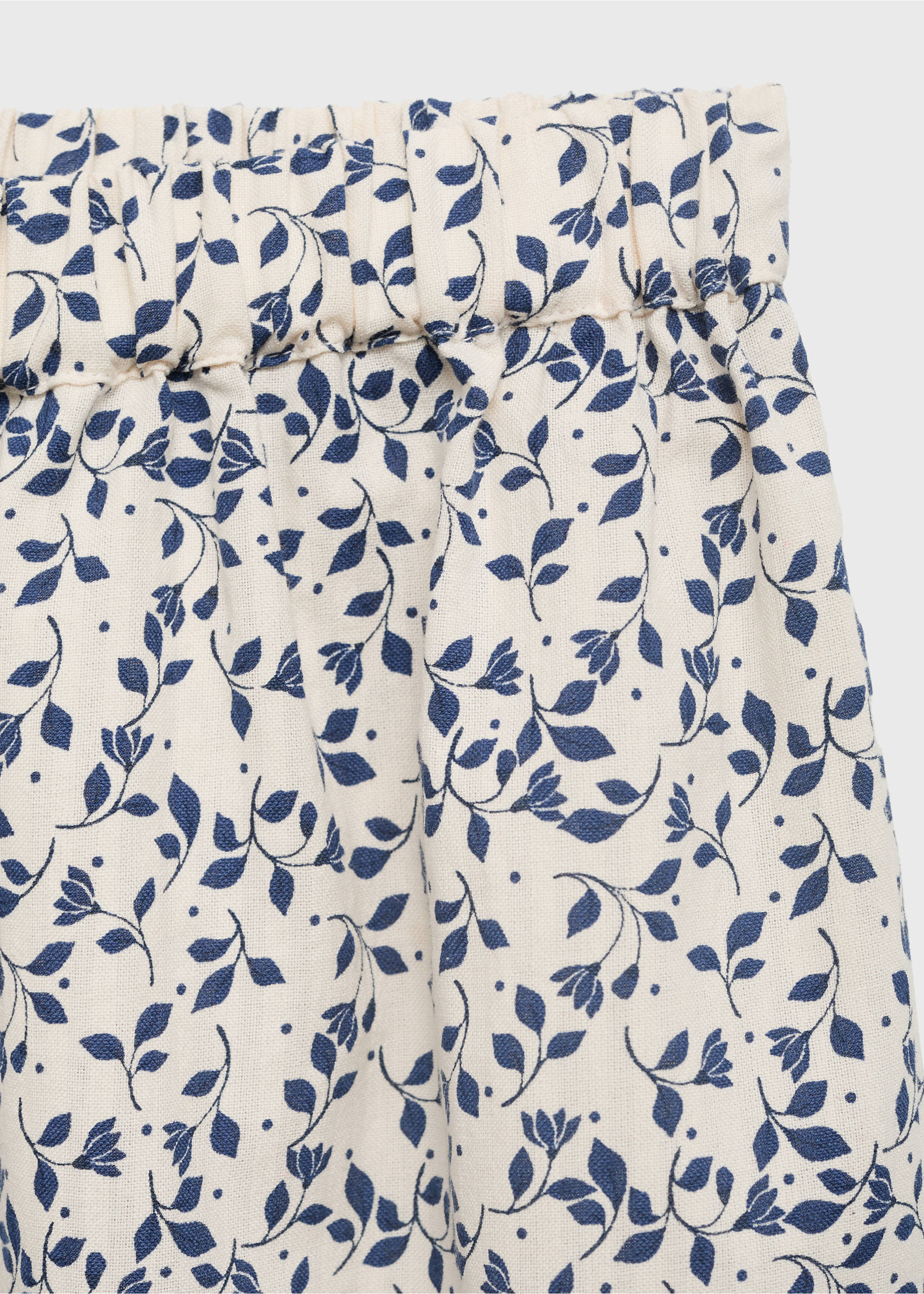 Pantalón recto estampado floral - Detalle del artículo 8, Blanco. Ref: 87065940-00.