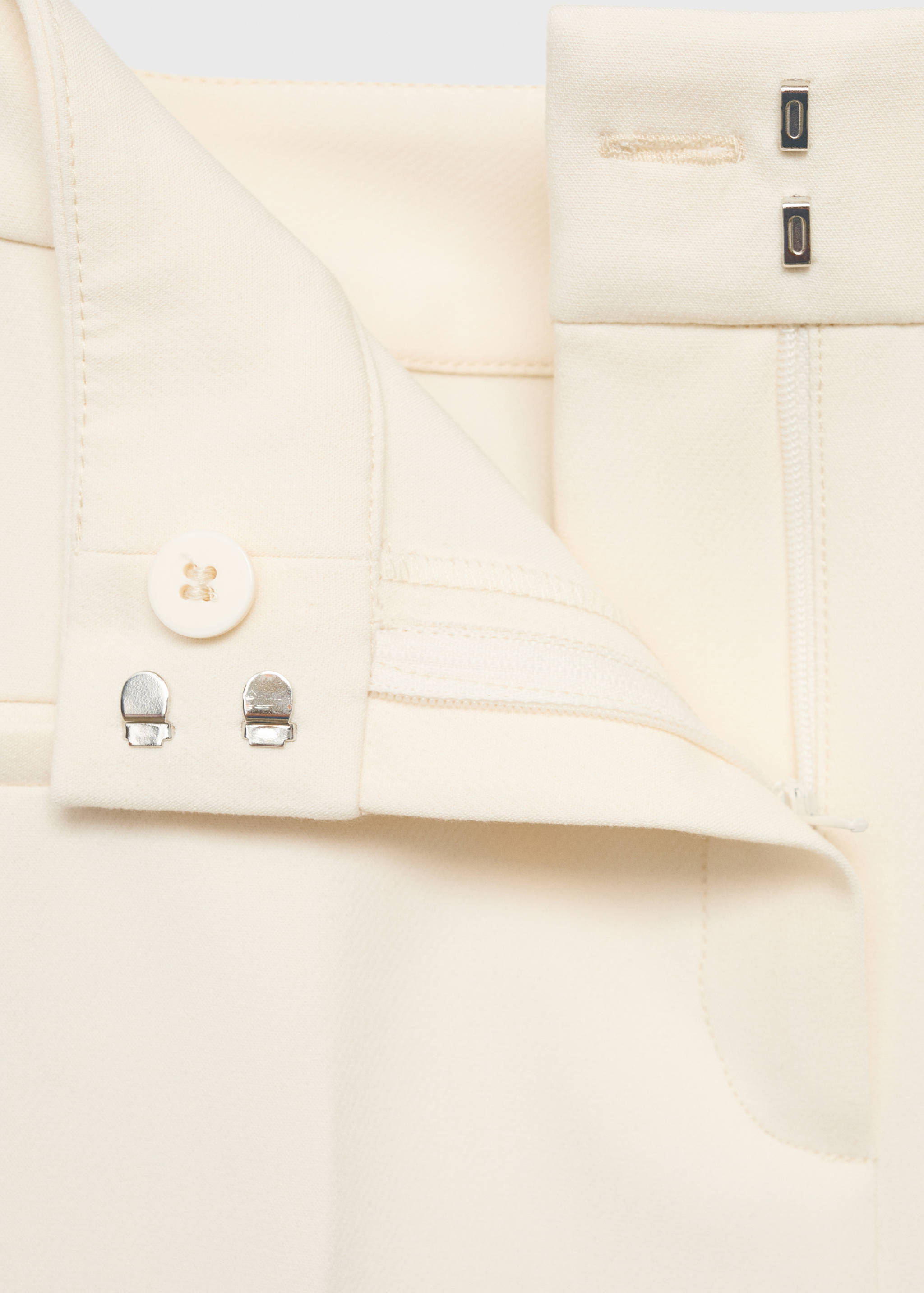 Wide leg mid-rise trousers with pockets - Details of the article 8