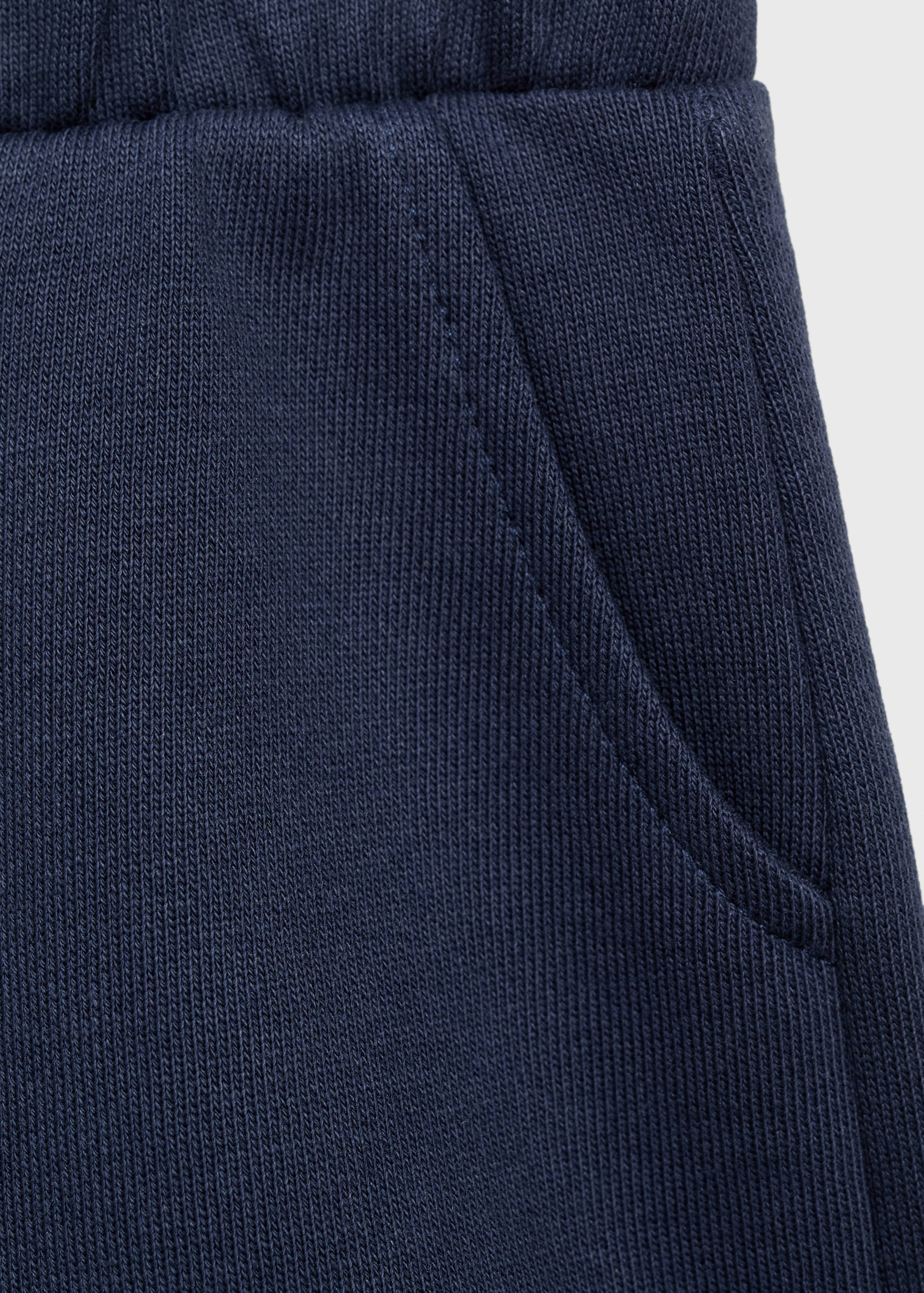 Shorts with ruffled hem - Details of the article 8