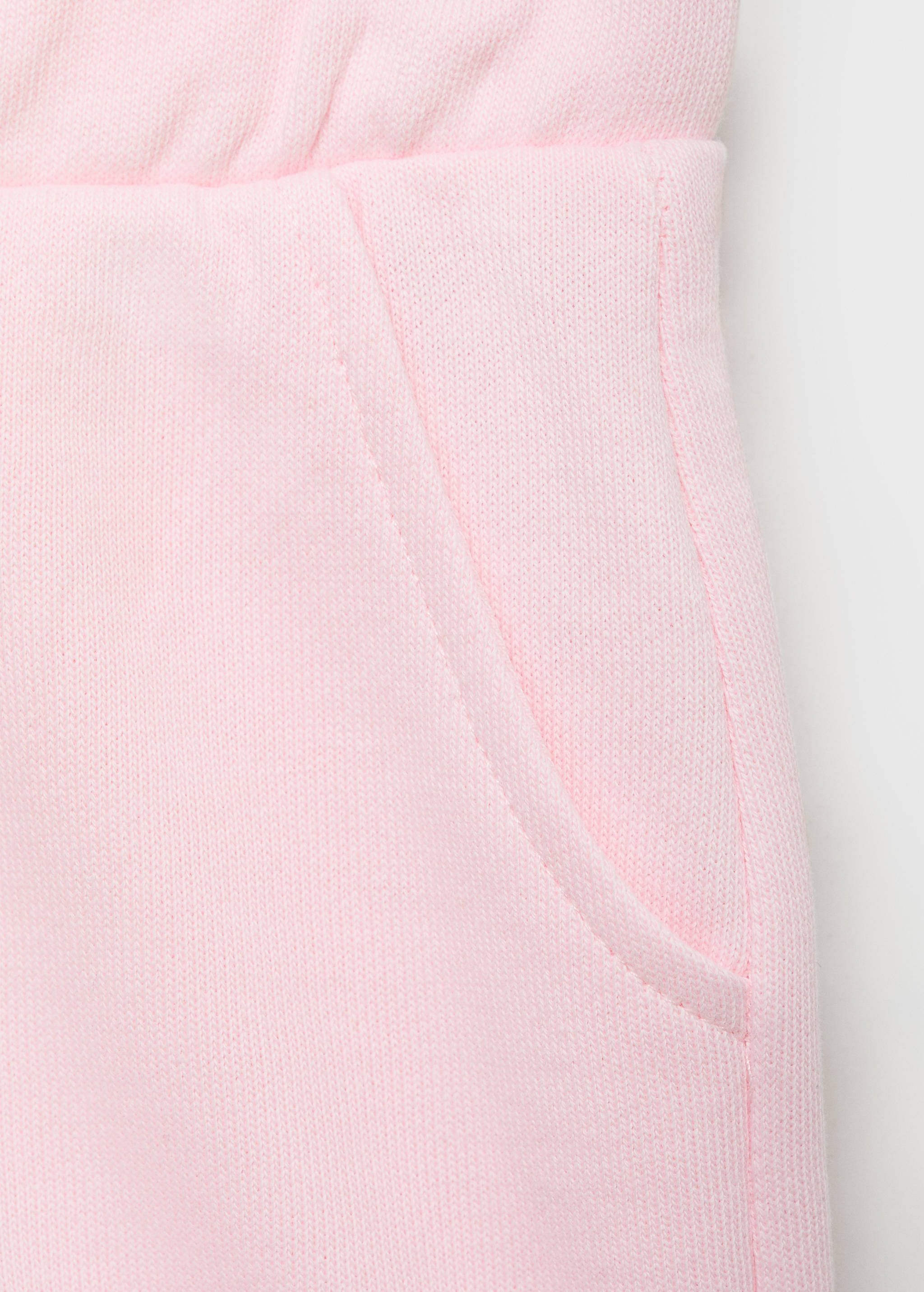 Shorts with ruffled hem - Details of the article 8