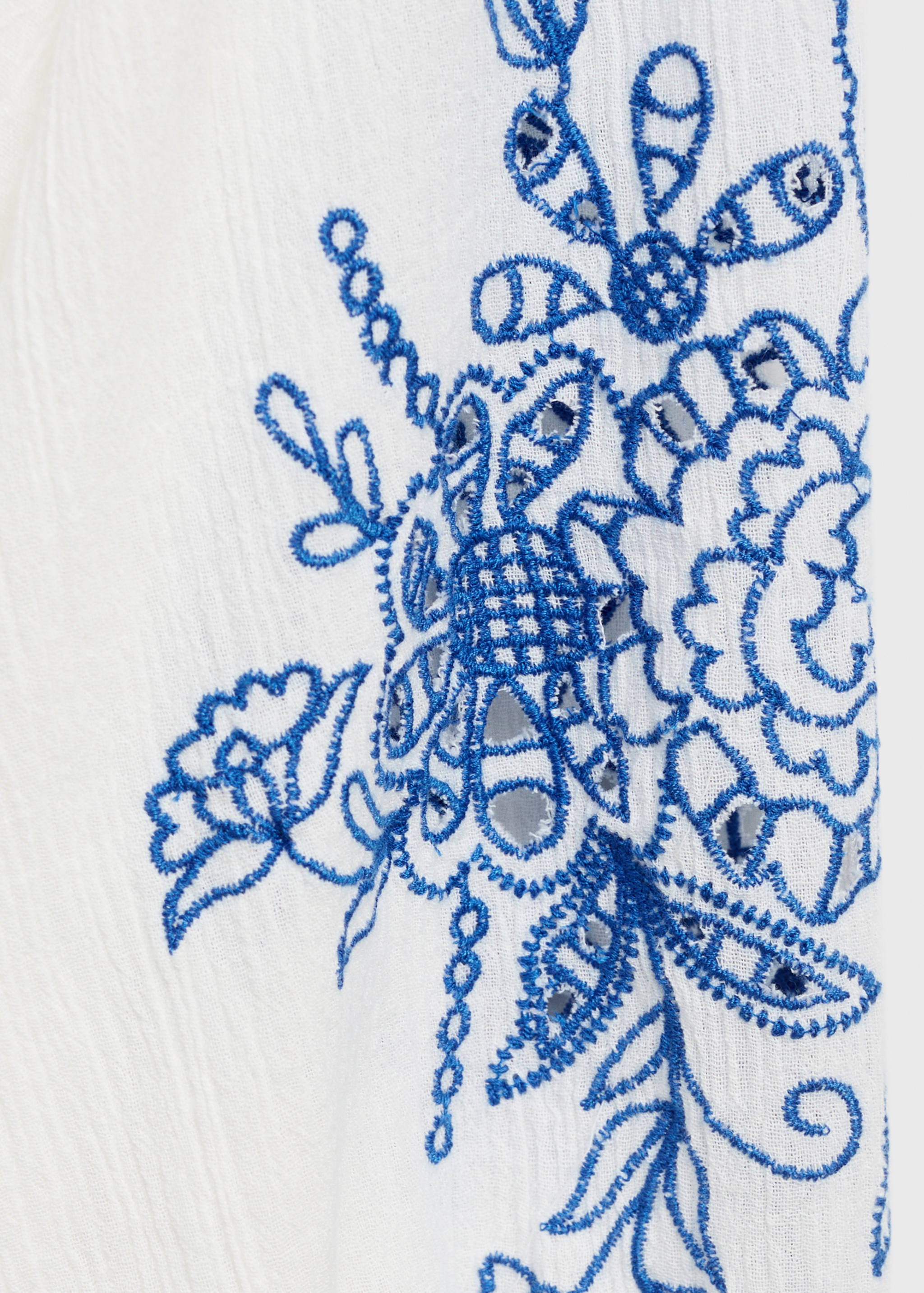 Embroidered puff-sleeve blouse - Details of the article 0